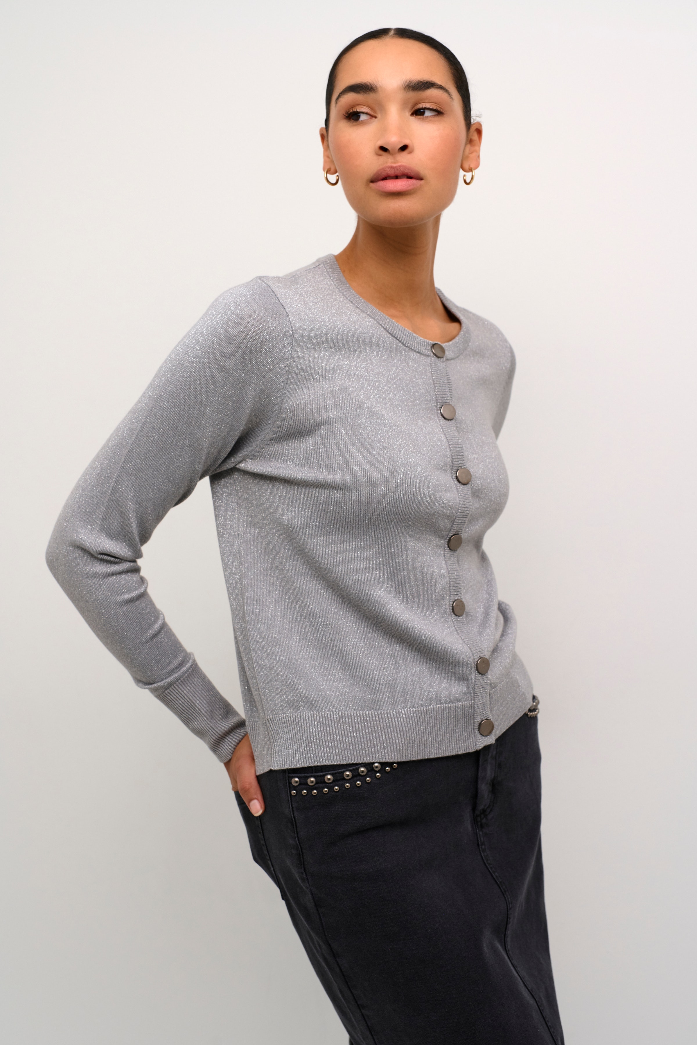 KAregina Glittrig cardigan LOOKBOOK FRONT 10509310-106667