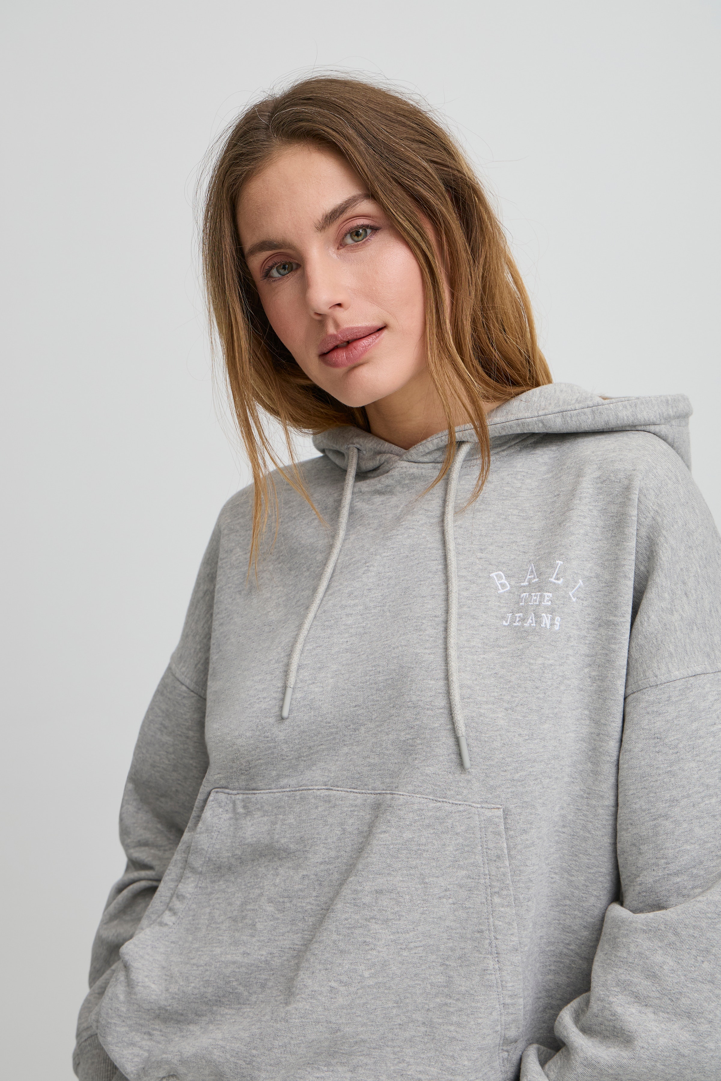 BASAVONA Sweatshirt LOOKBOOK DETAIL 50405150-204054