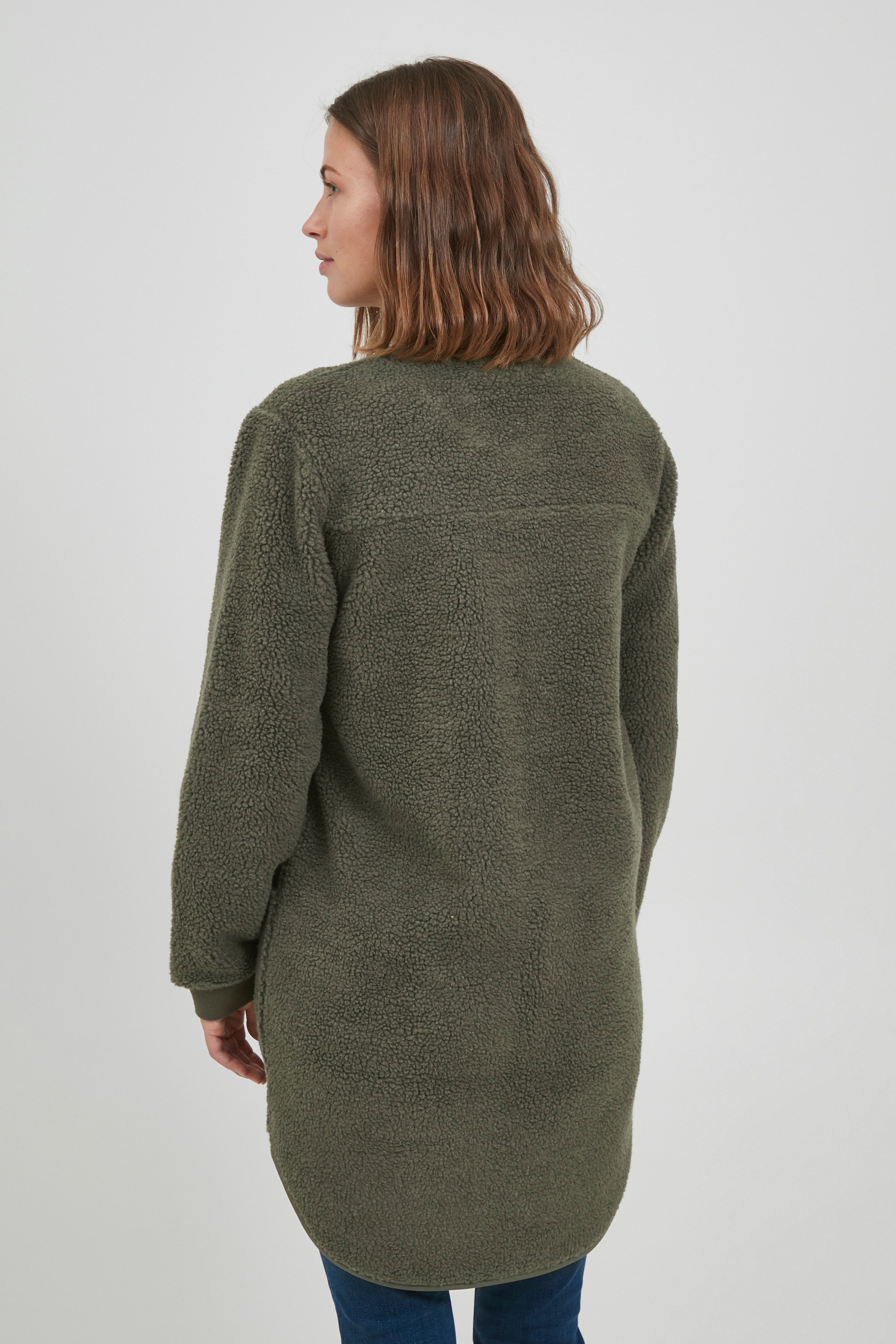 Outerwear LOOKBOOK FRONT 20609657-180515