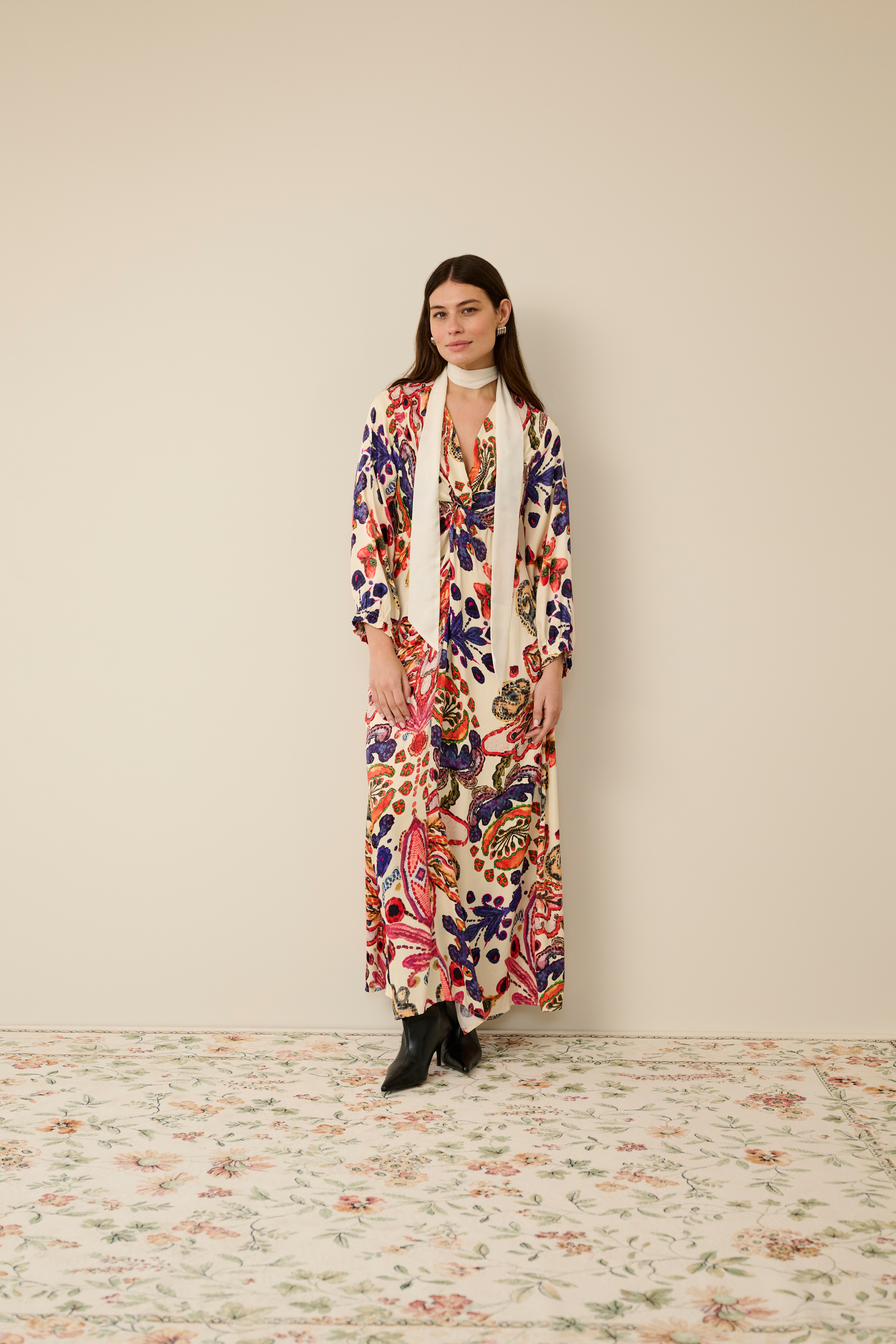 CUmandy Kleid LOCATION NONE 50112679-108905