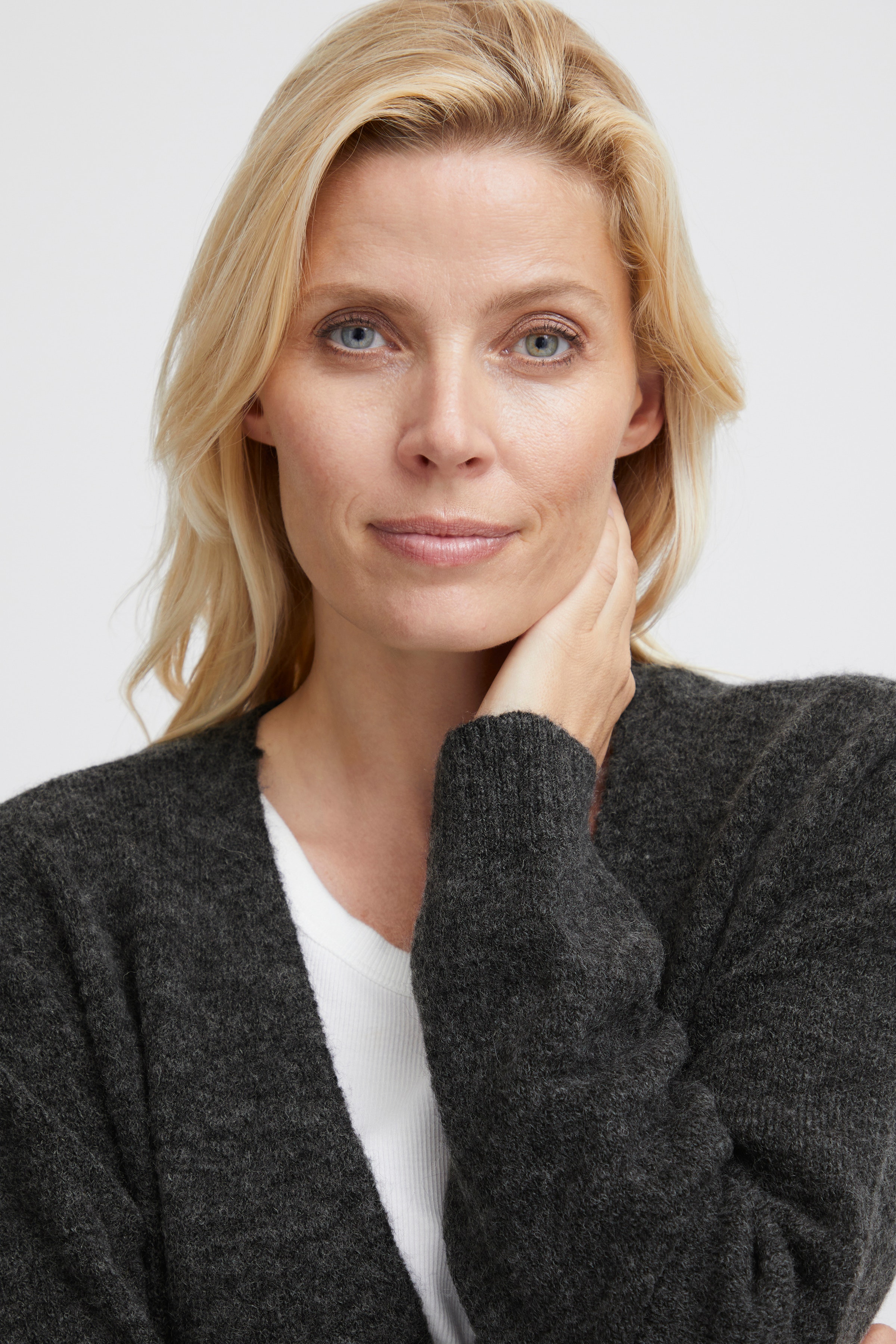 FRSANNY Cardigan LOOKBOOK DETAIL 20612837-202490