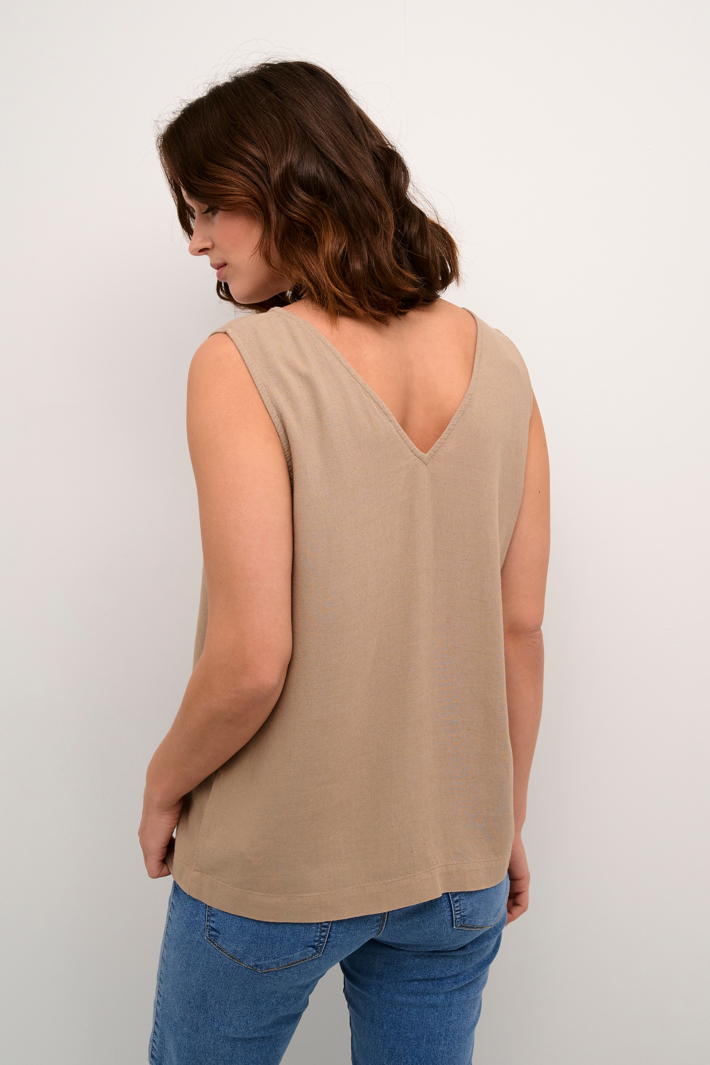 KAmilia Linen Top LOOKBOOK BACK 10508426-171109