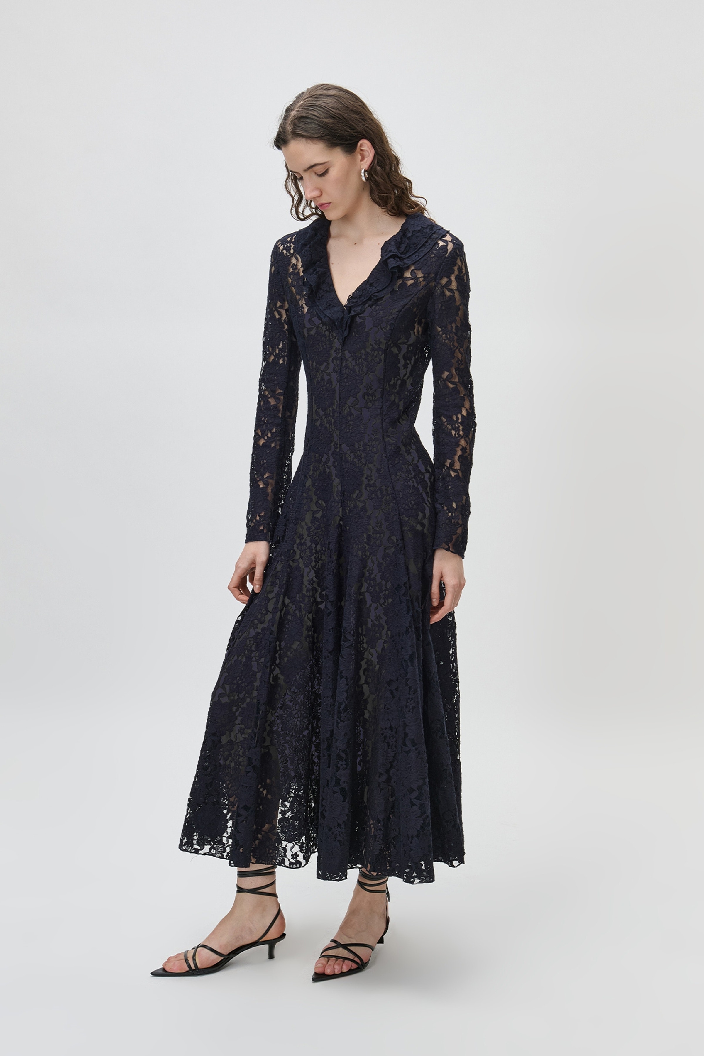 OLIMPIA Kjole LOOKBOOK FRONT 30600668-BL900