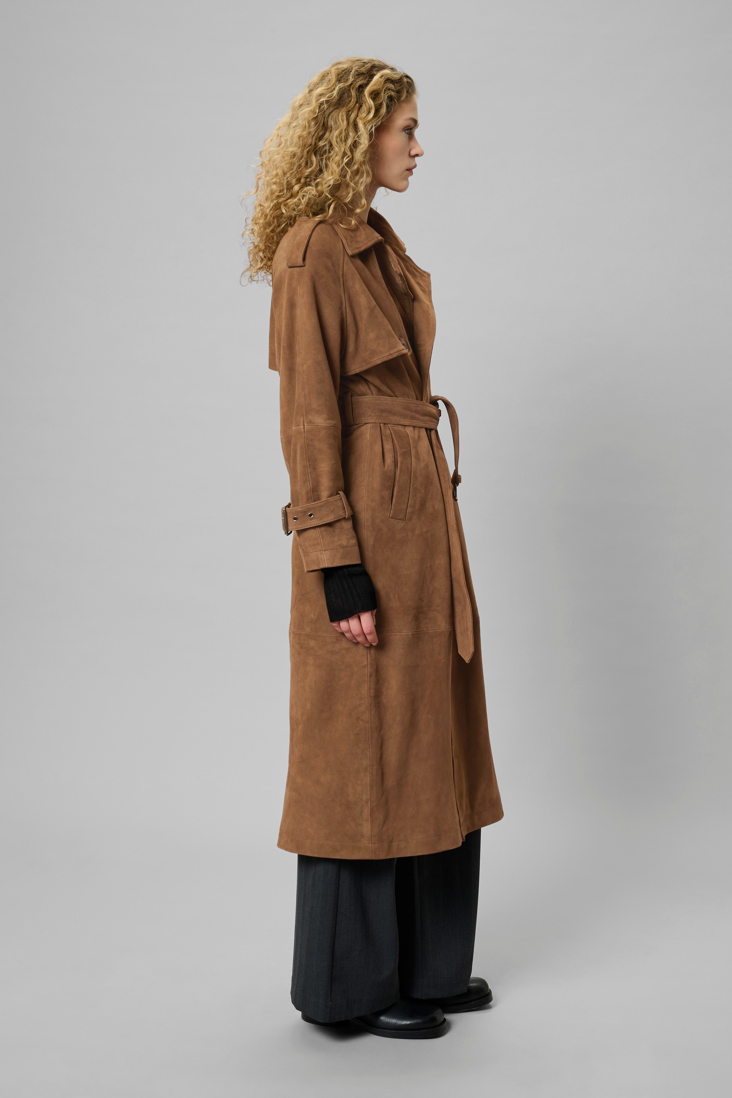 TaraMW Mockatrenchcoat LOOKBOOK FRONT 10704830-108673