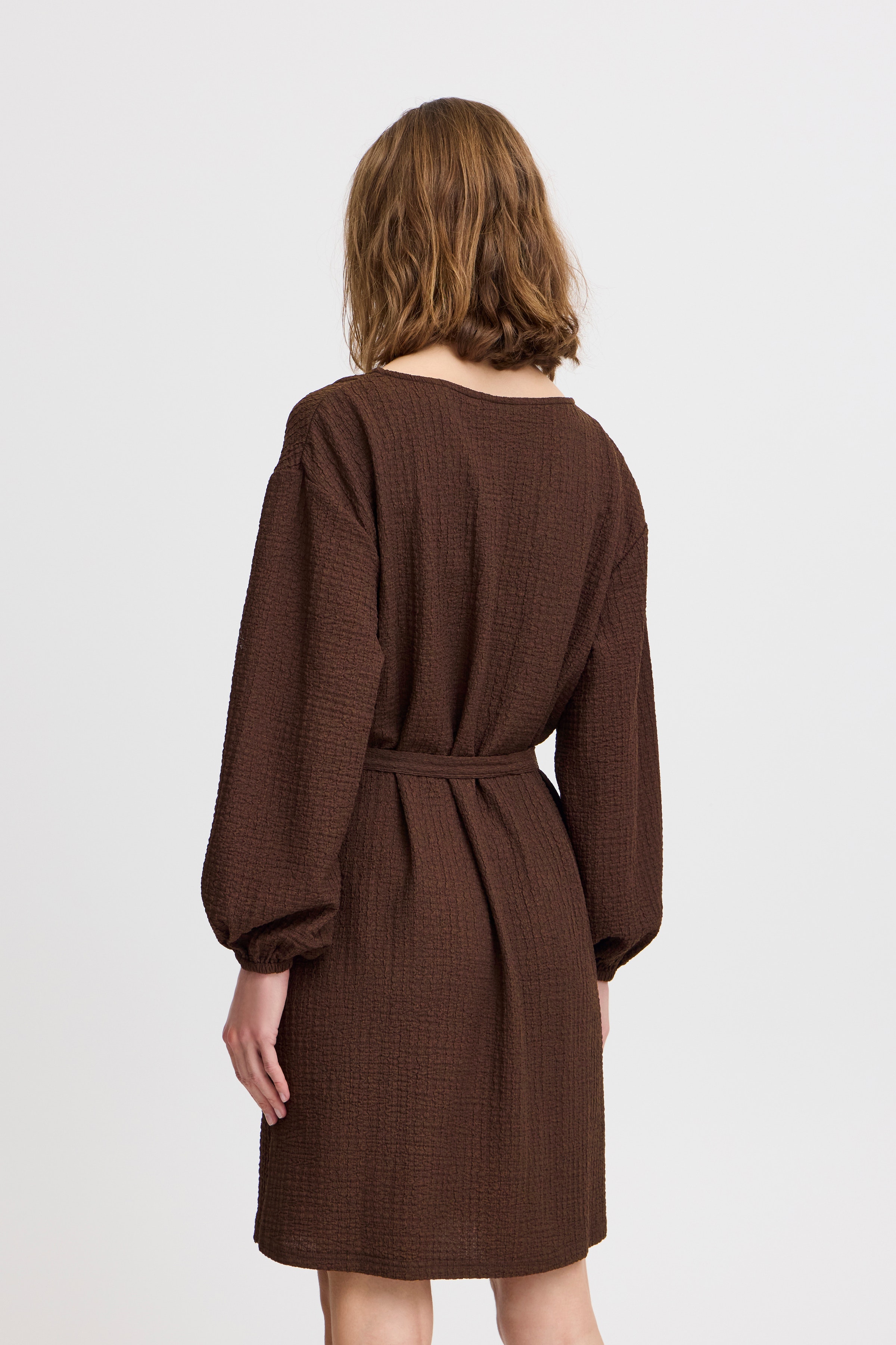 BYPERILLA Kjole LOOKBOOK BACK 20815481-191016