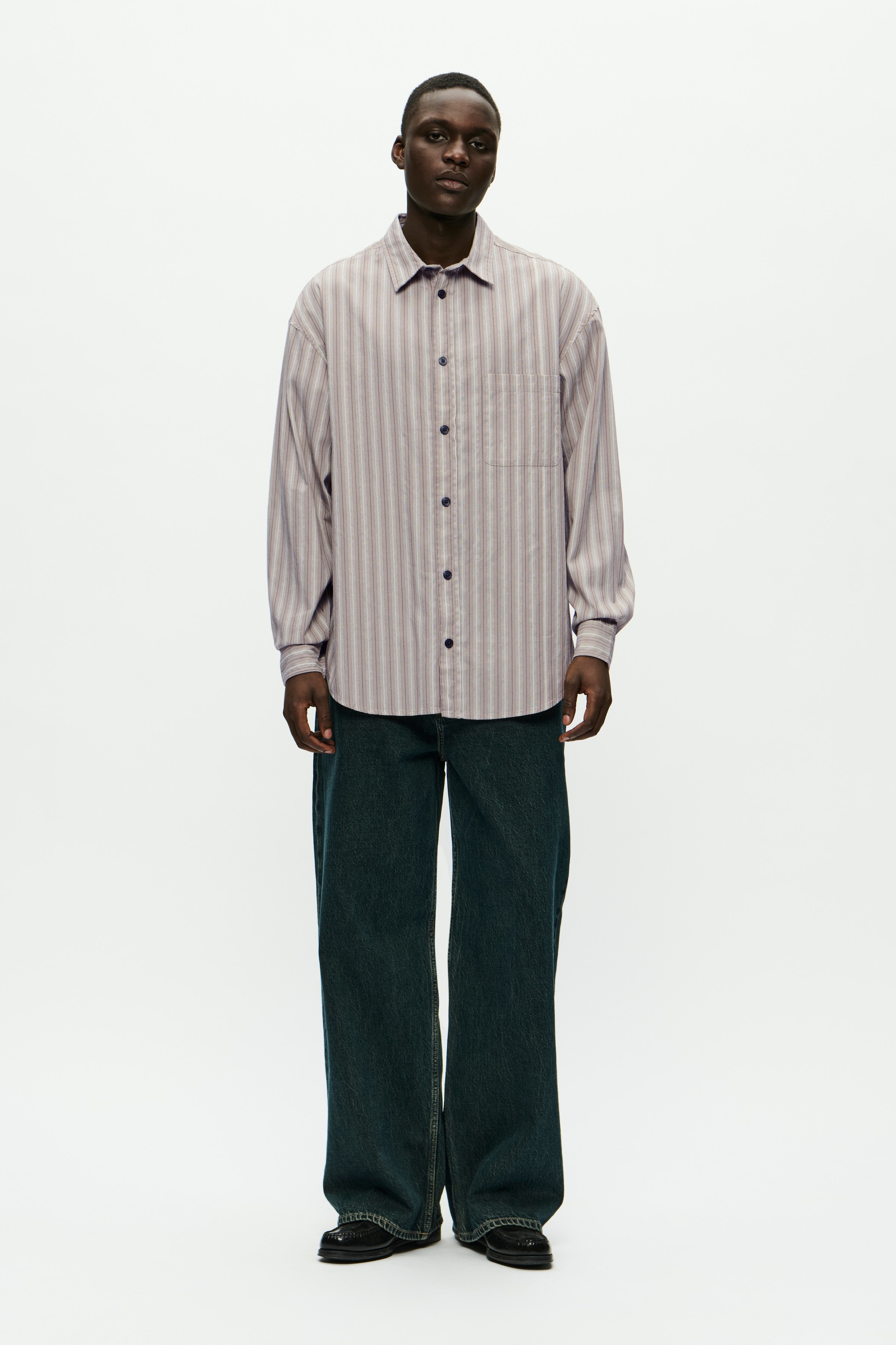 WWCarter Shirt LOOKBOOK FRONT 30251492-304104