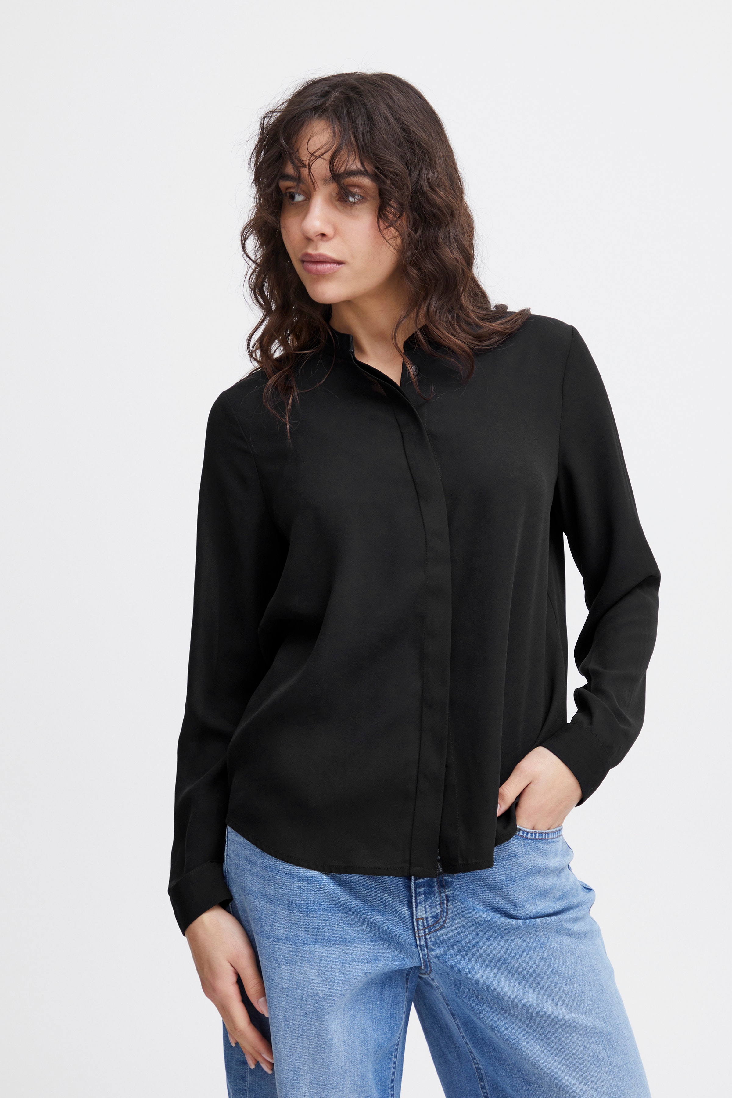 IHCELLANI Skjorte LOOKBOOK FRONT 20115930-194008