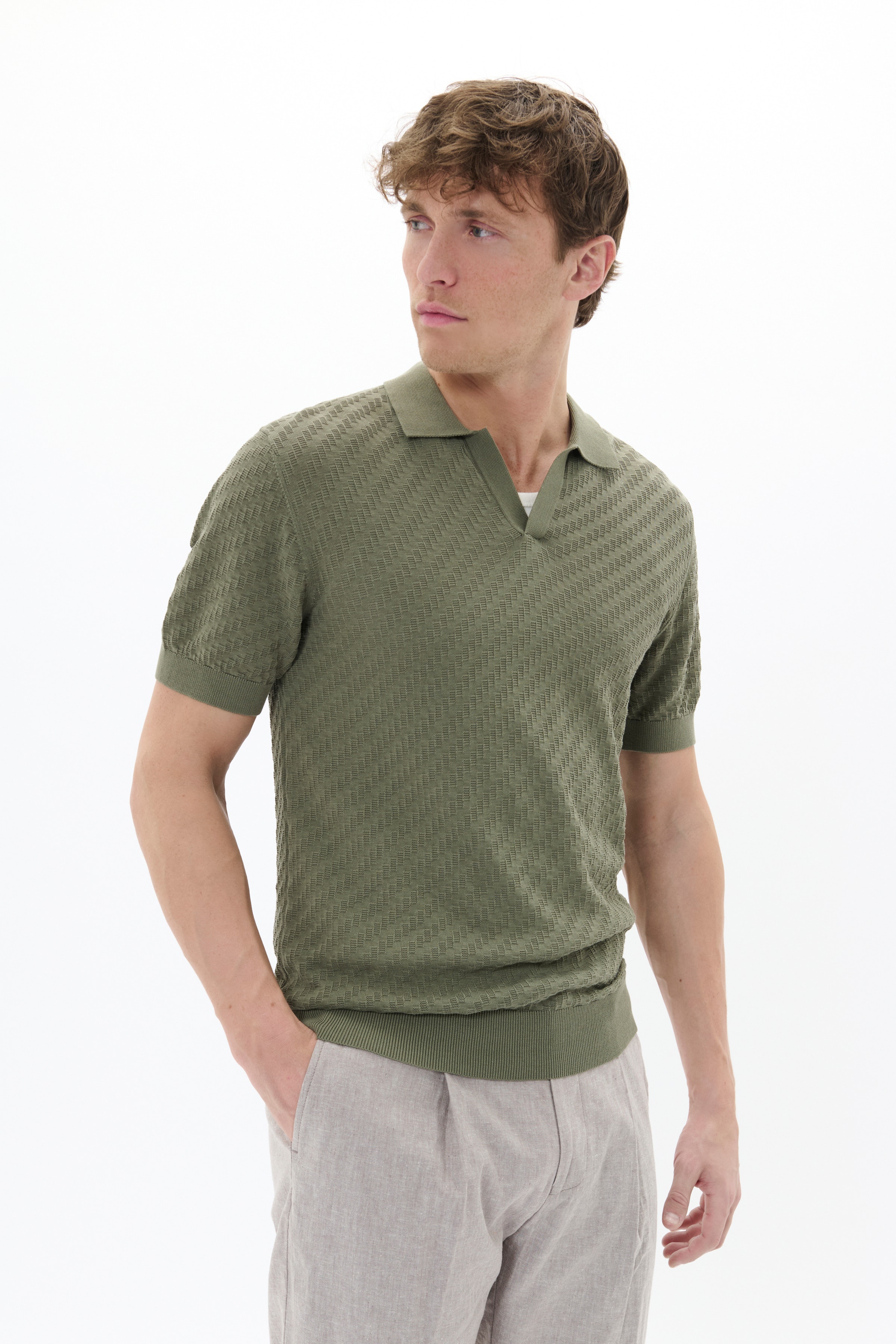 MApolo Poloshirt LOOKBOOK FRONT 30208087-180312
