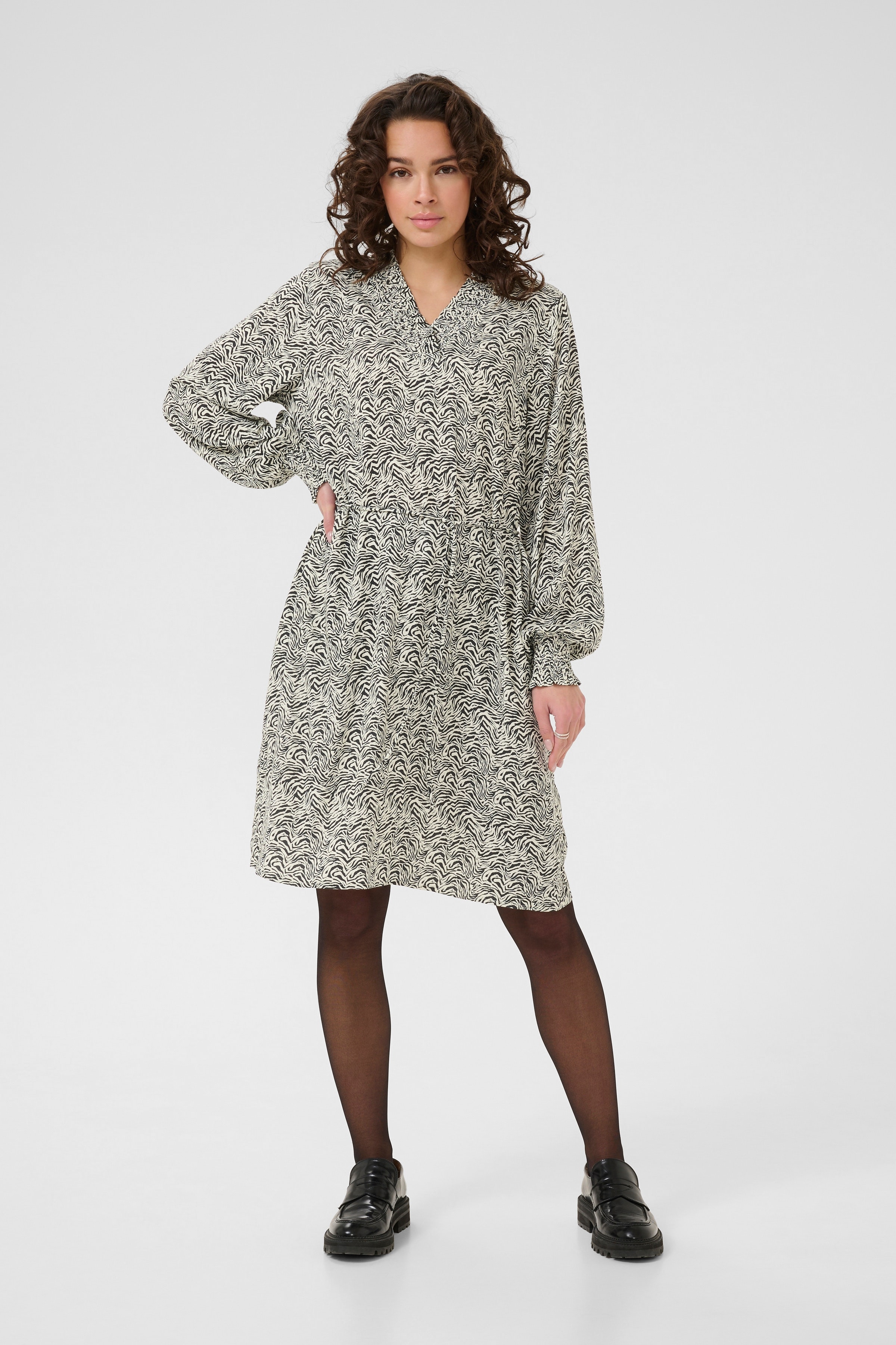 KAmiriam Dress LOOKBOOK FRONT 10510550-108215