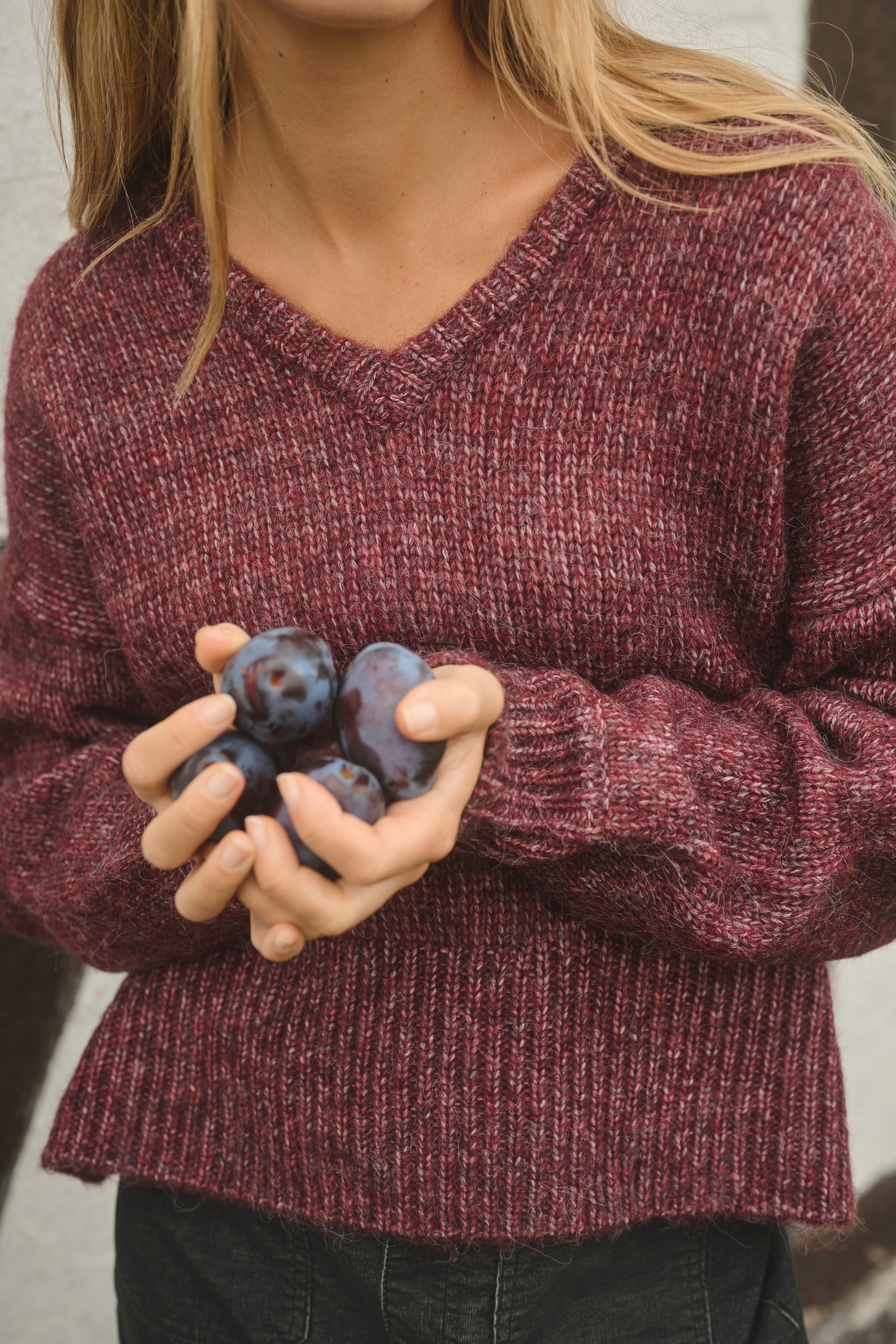 KAtrina Pullover LOCATION NONE 10508973-1915281