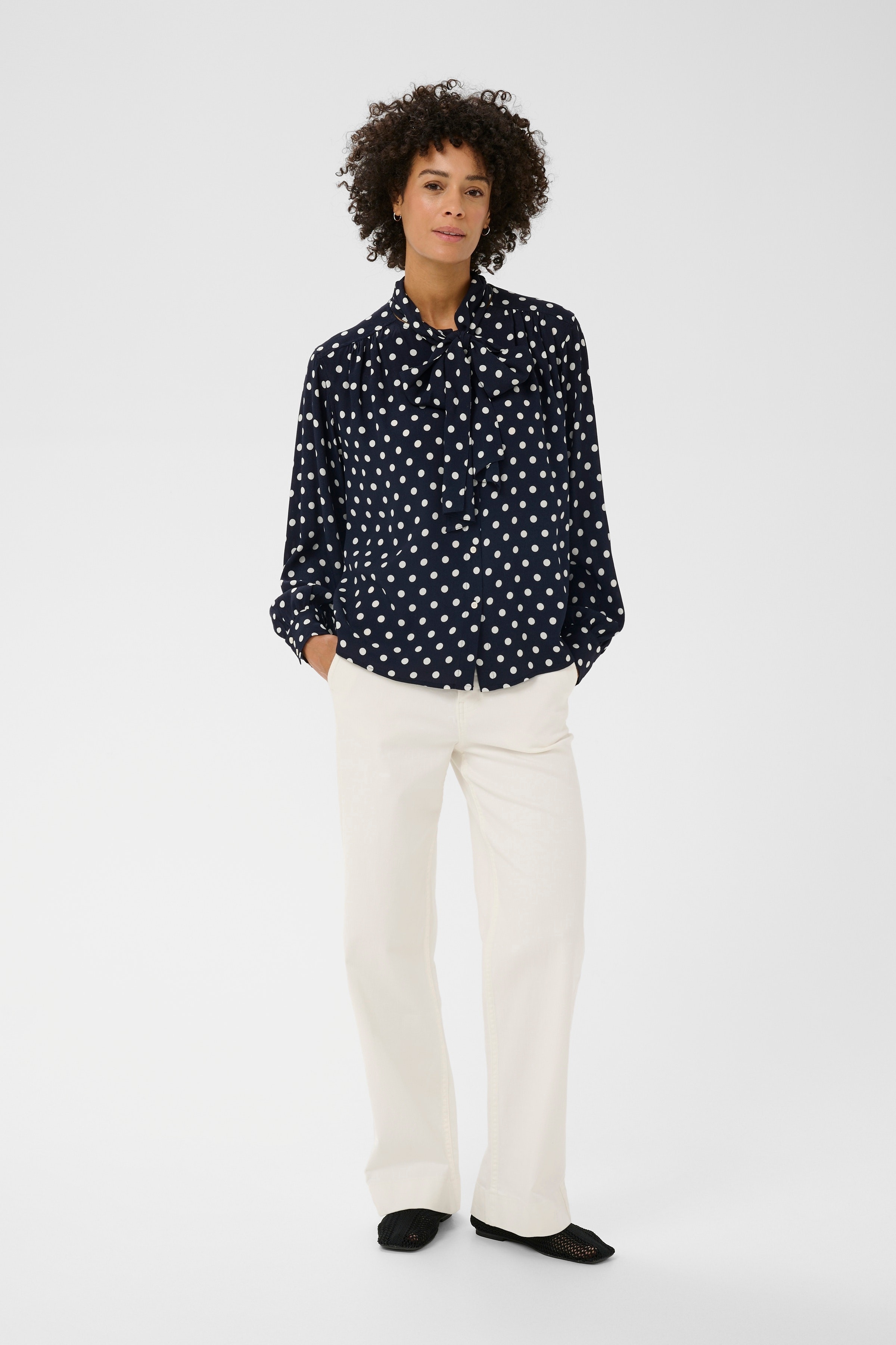 YaninaPW Blouse LOOKBOOK FRONT 30310737-305251