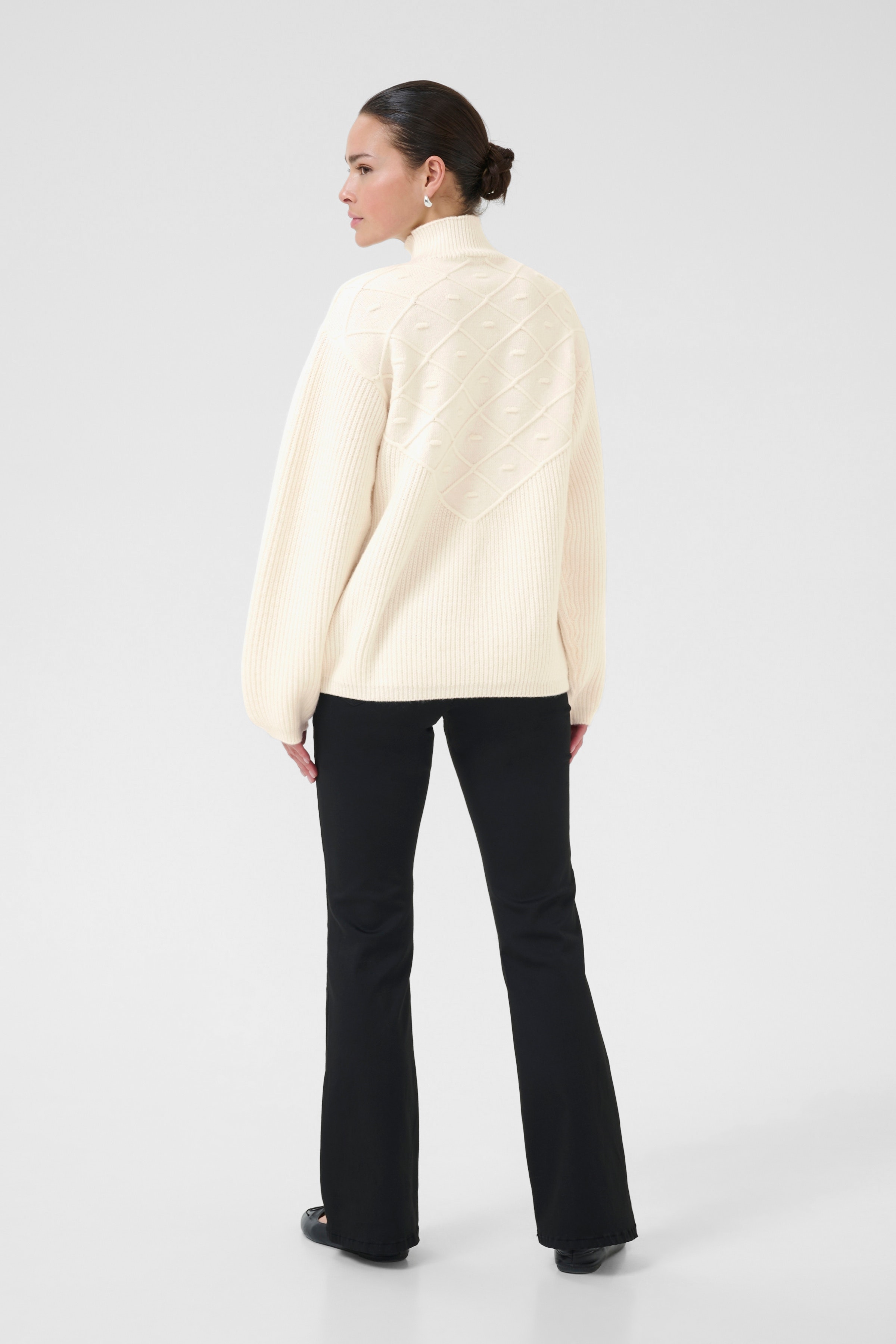 KAmaddie Pullover LOOKBOOK BACK 10510455-110602