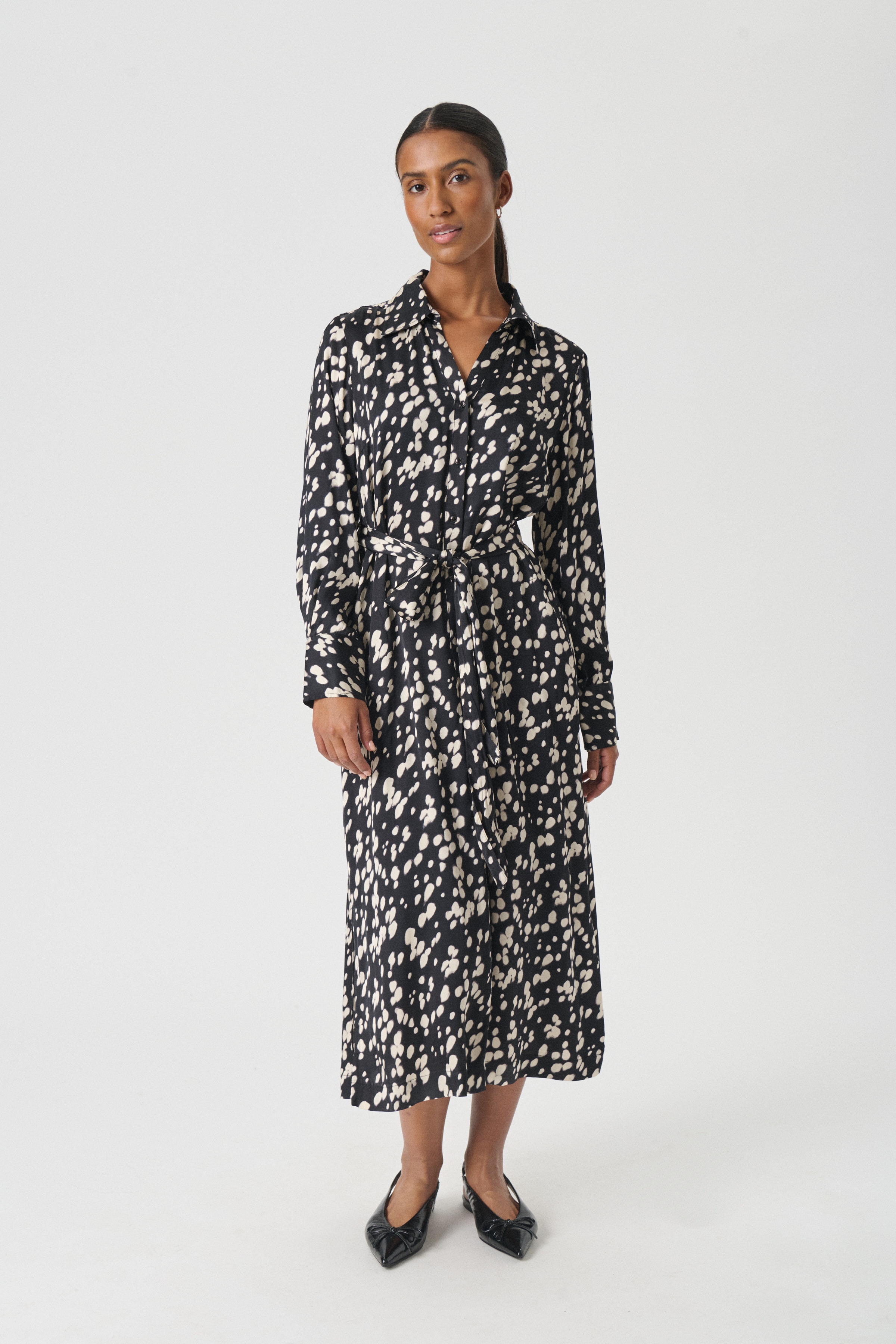 VarnaPW Jurk LOOKBOOK BACK 30310142-304382