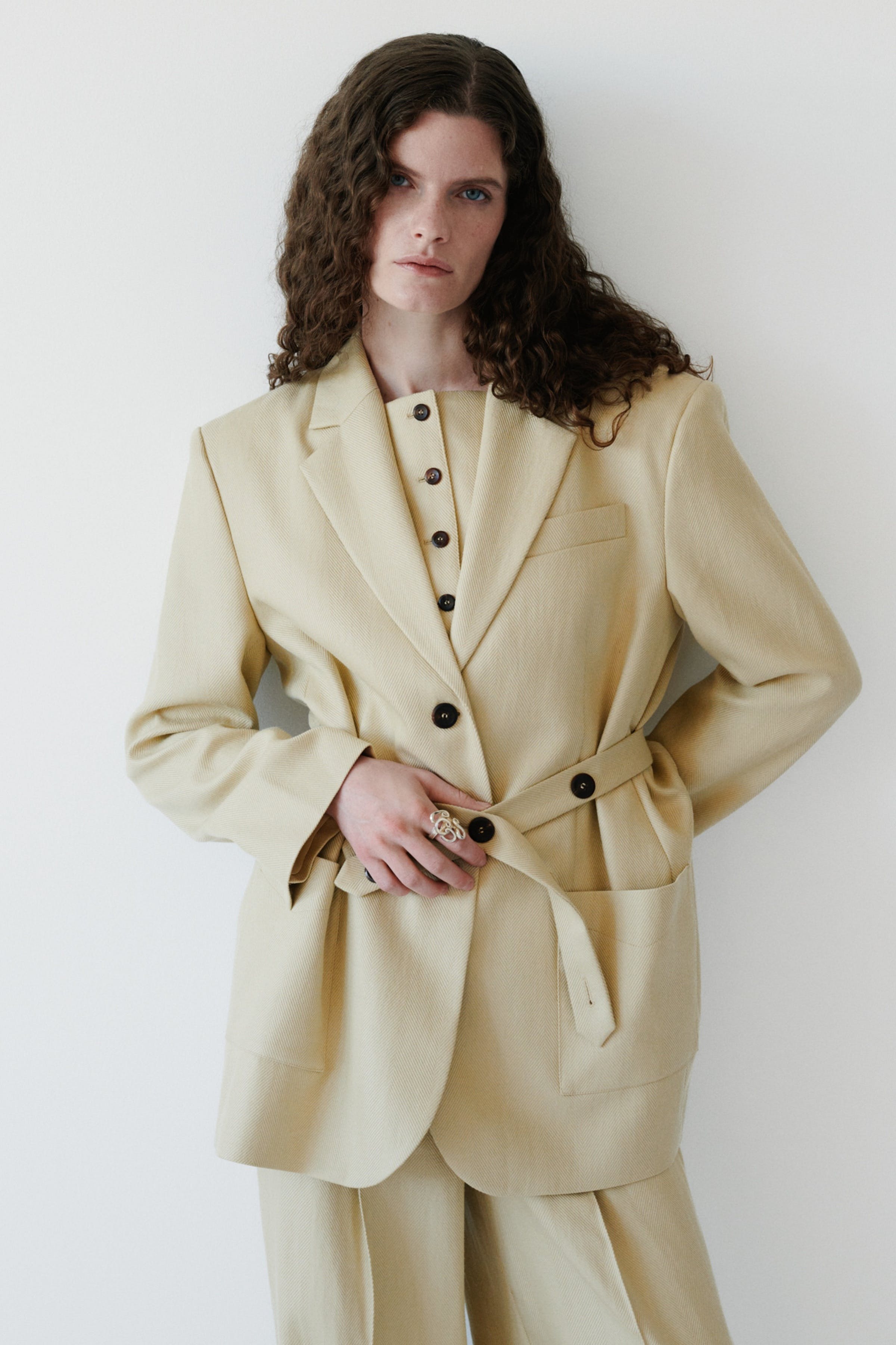 JEANETTE Blazer LOOKBOOK FRONT 30600708-BE458