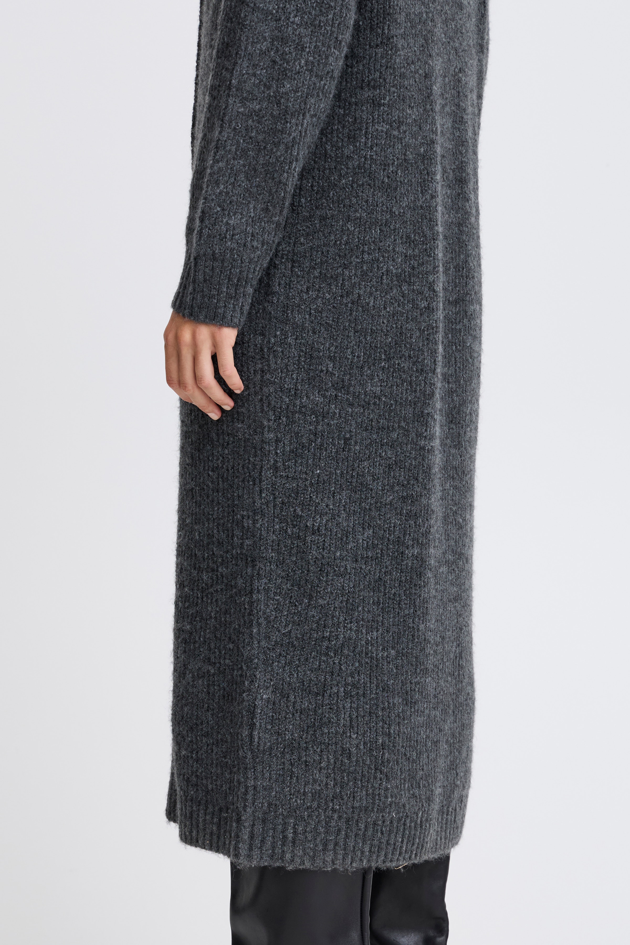 BYMARIANNE Cardigan LOOKBOOK DETAIL 20815642-200456