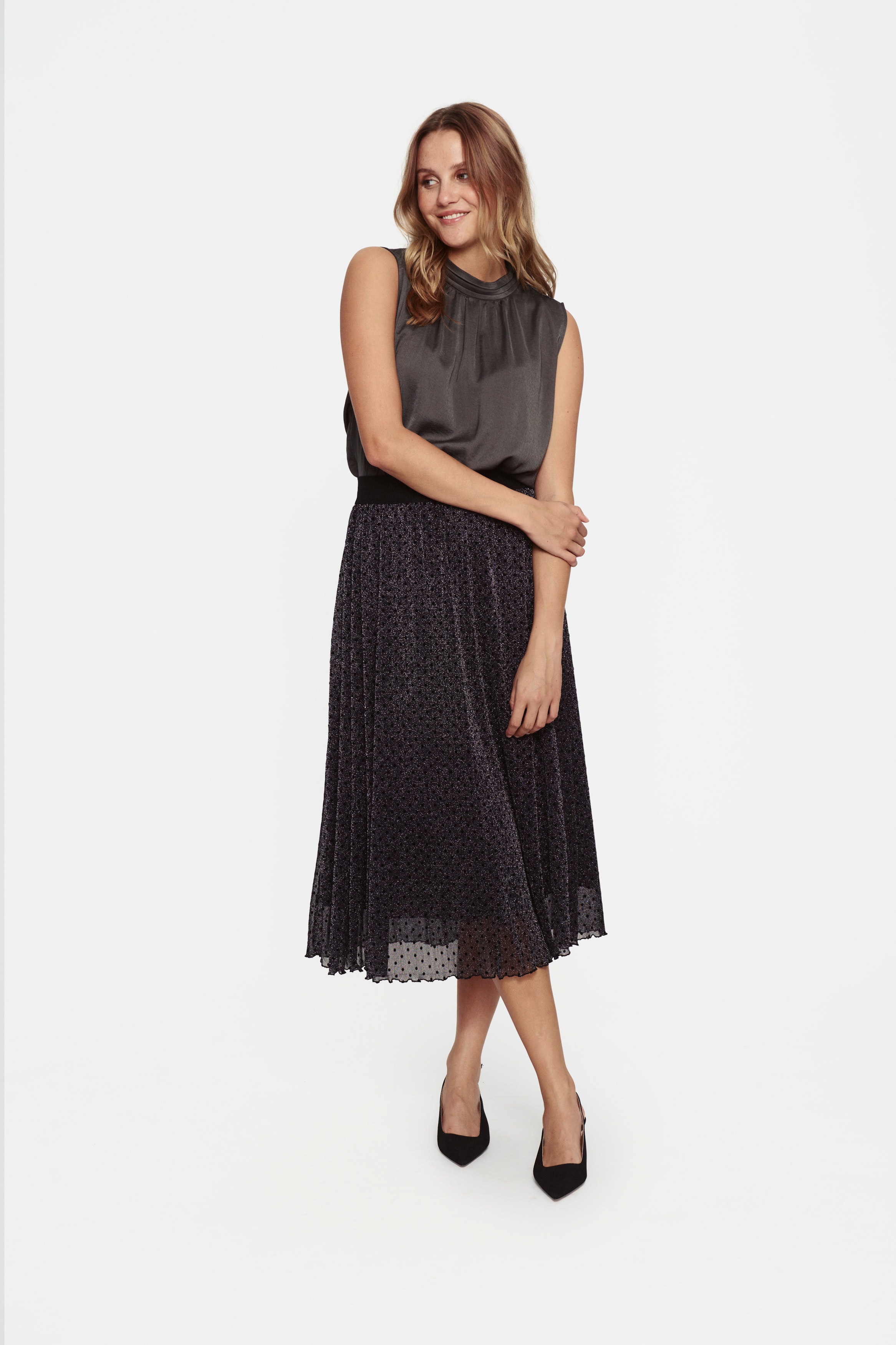 RavenSZ Rok LOOKBOOK FRONT 30512262-193911