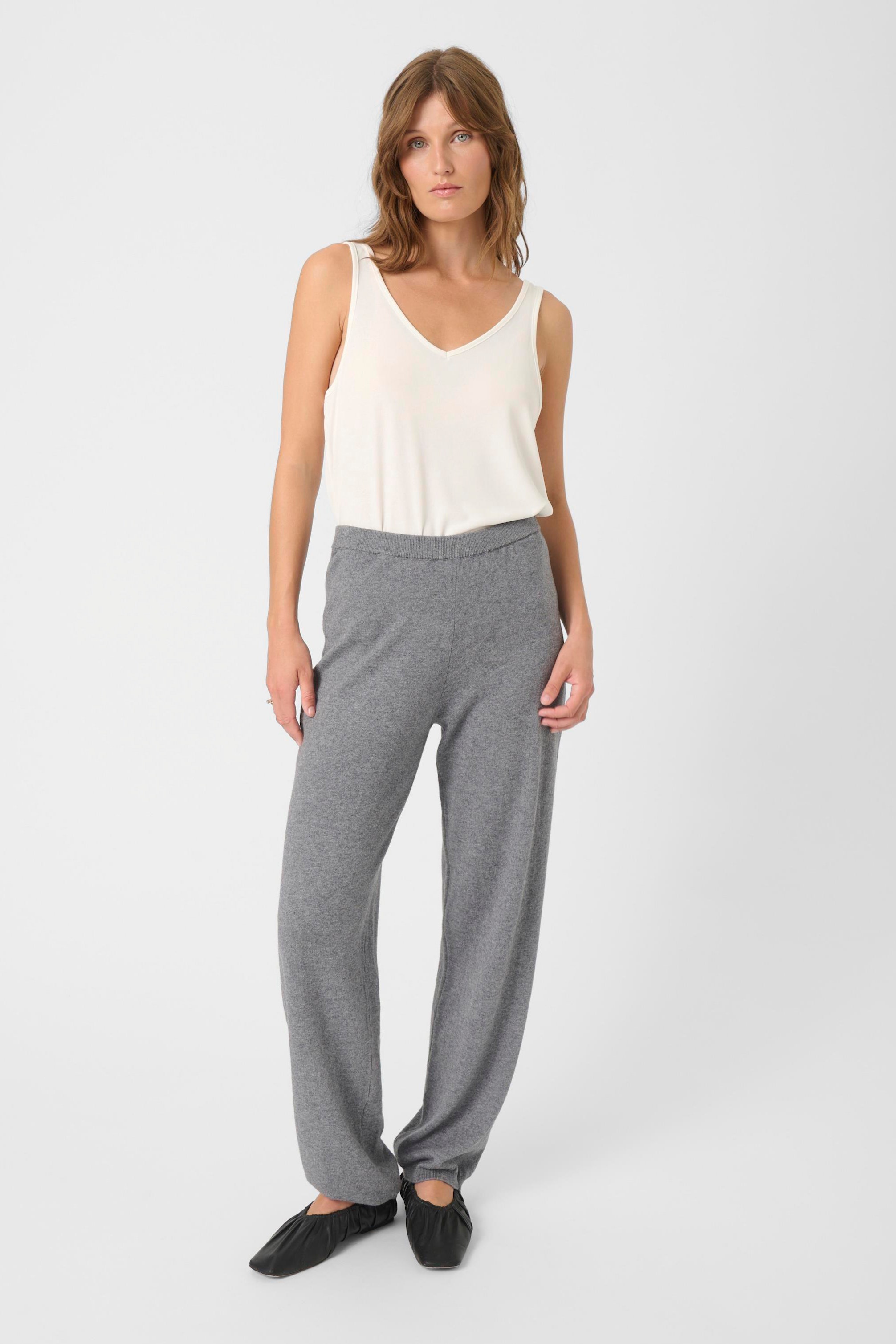 SLSanja Hose LOOKBOOK FRONT 30408680-303161