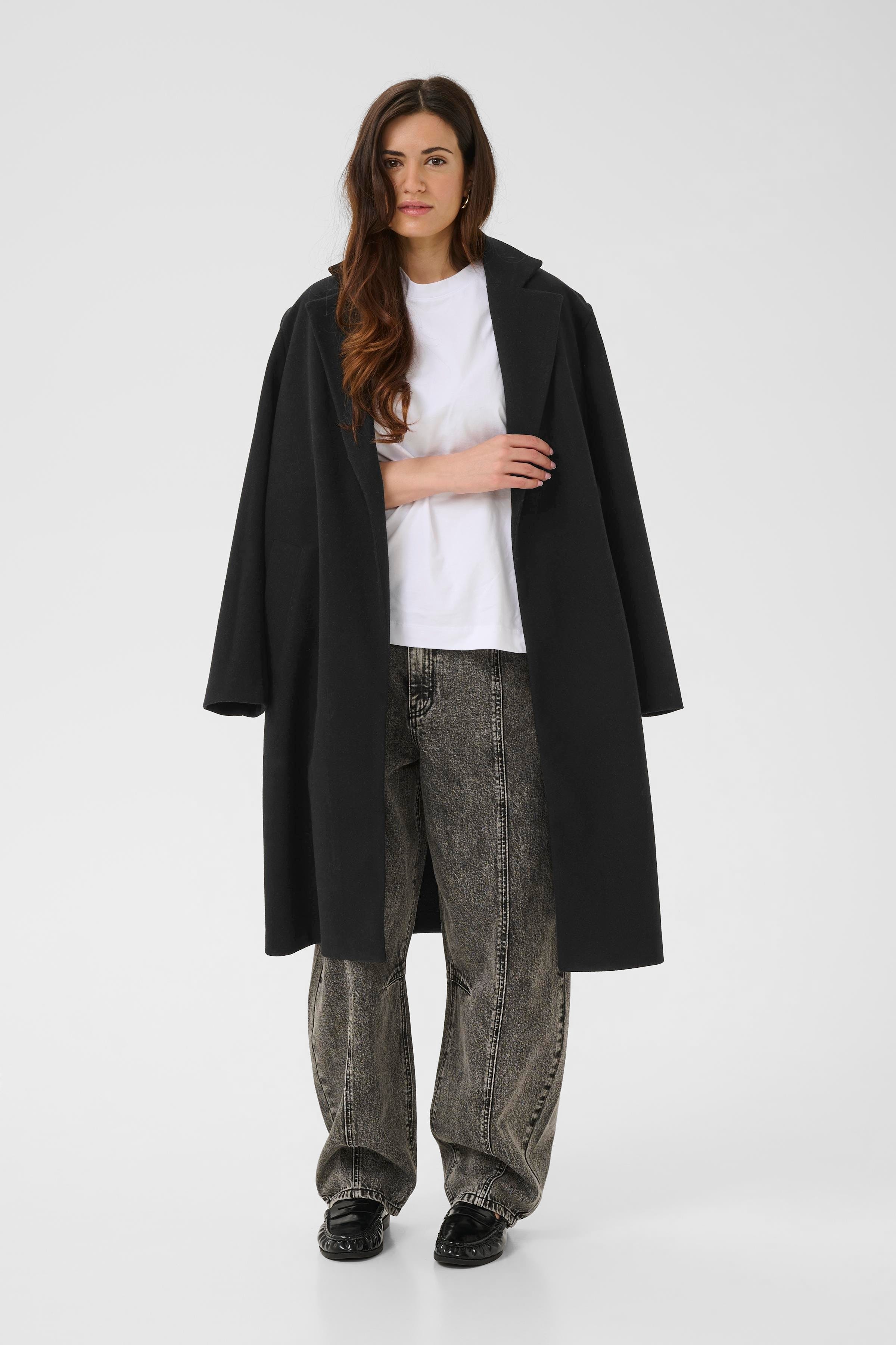 KAsaturn Kåpe LOOKBOOK FRONT 10511086-100121