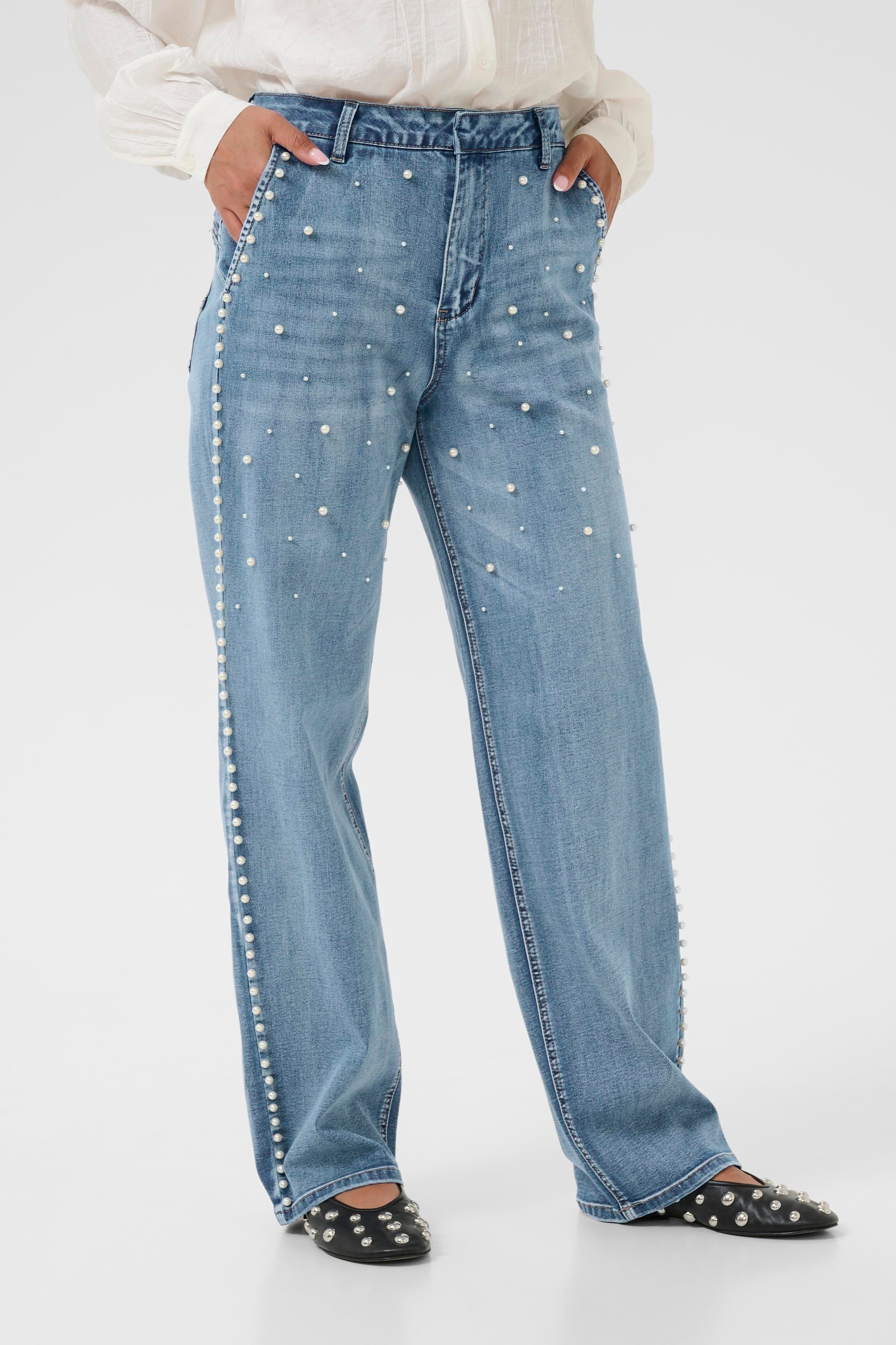 CRViv Jeans LOOKBOOK FRONT 10614377-105590
