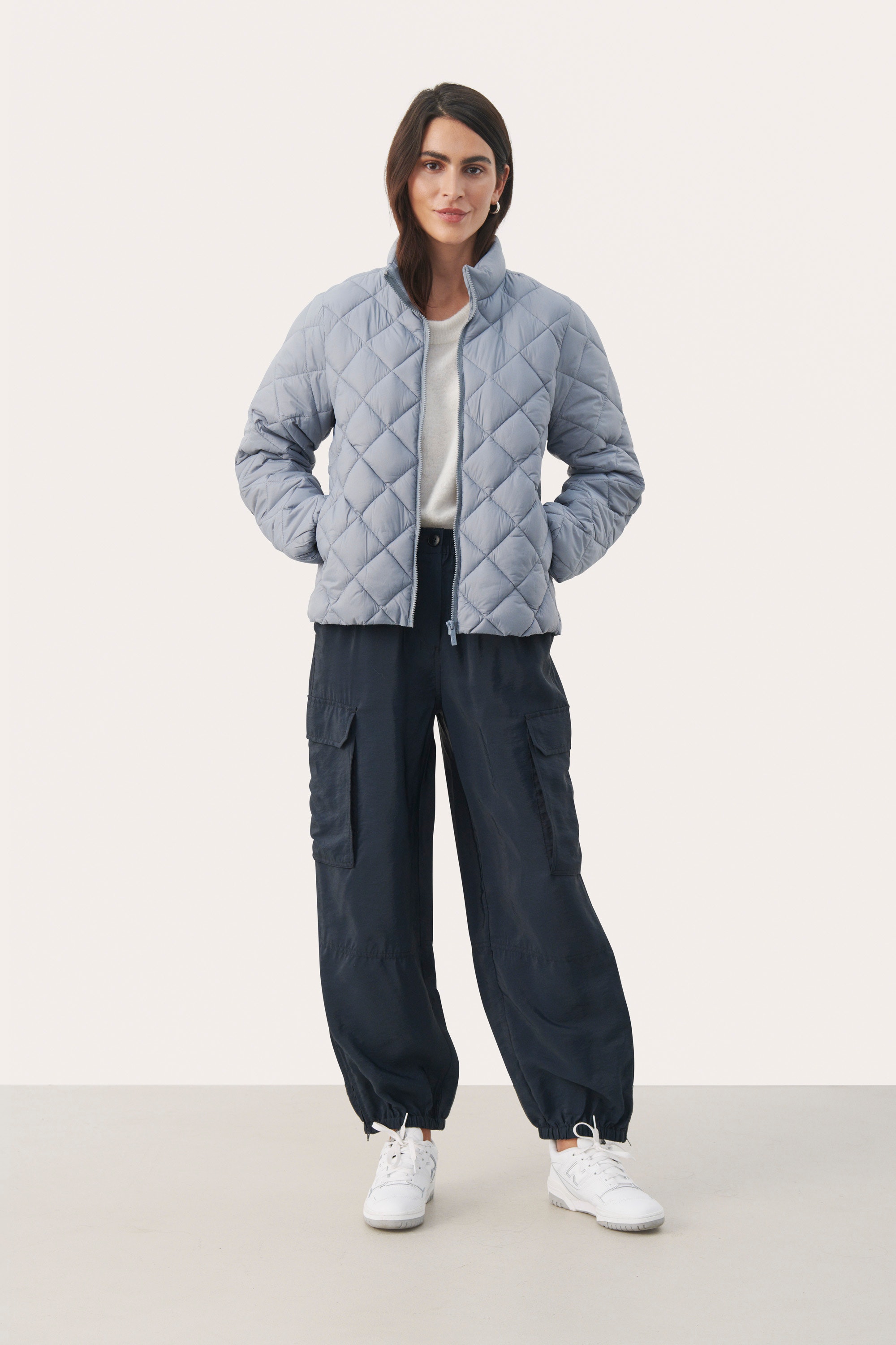 OliaPW Kort dunjacka LOOKBOOK FRONT 30307752-154307