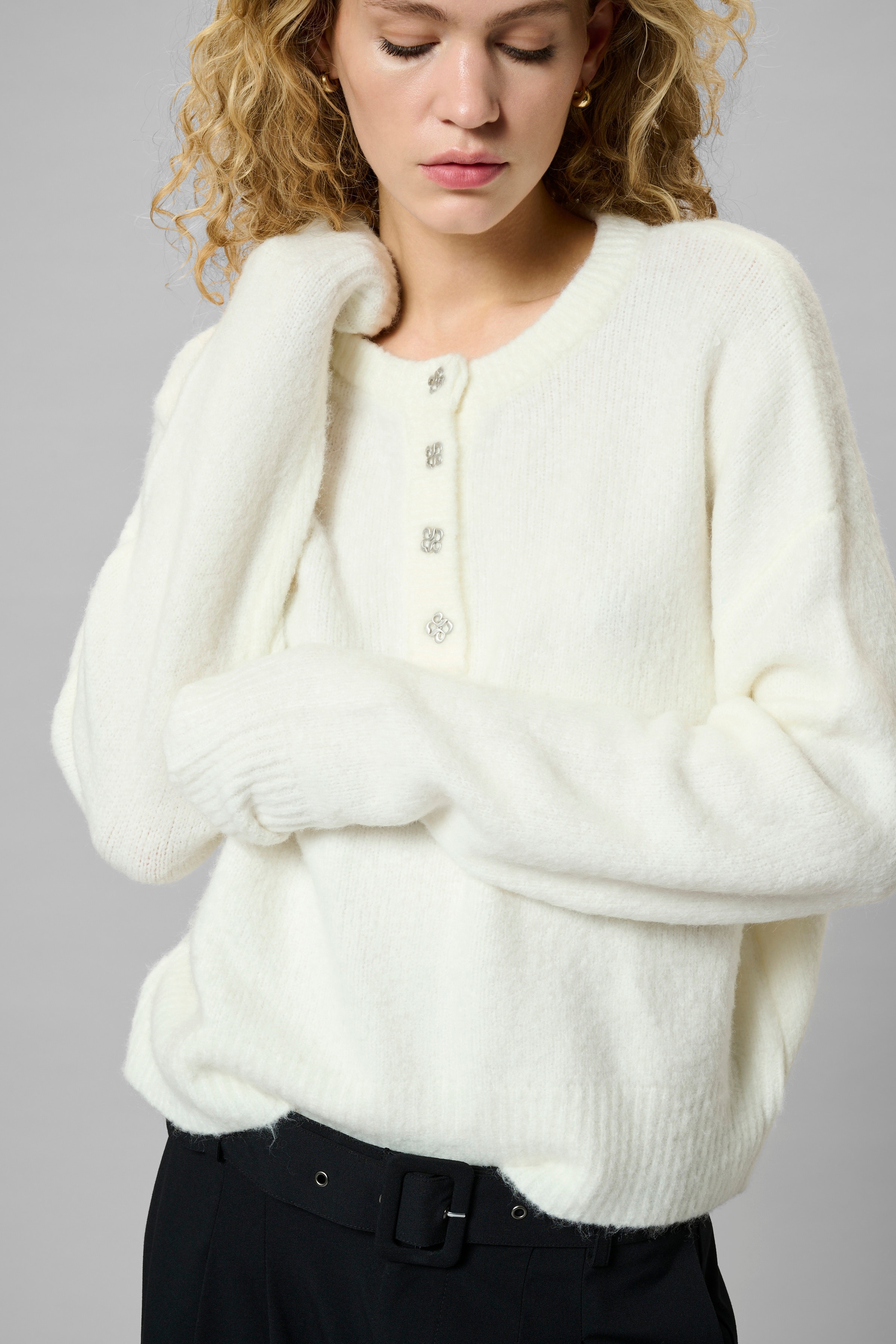 MWEllie Pullover LOOKBOOK DETAIL 10705357-110602