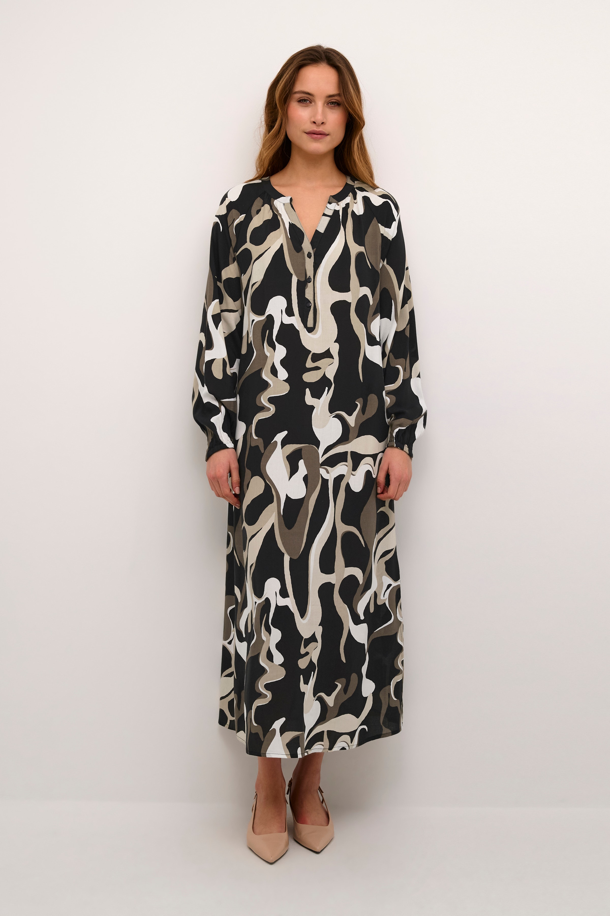 BPella Klänning LOOKBOOK FRONT 10590670-105853B