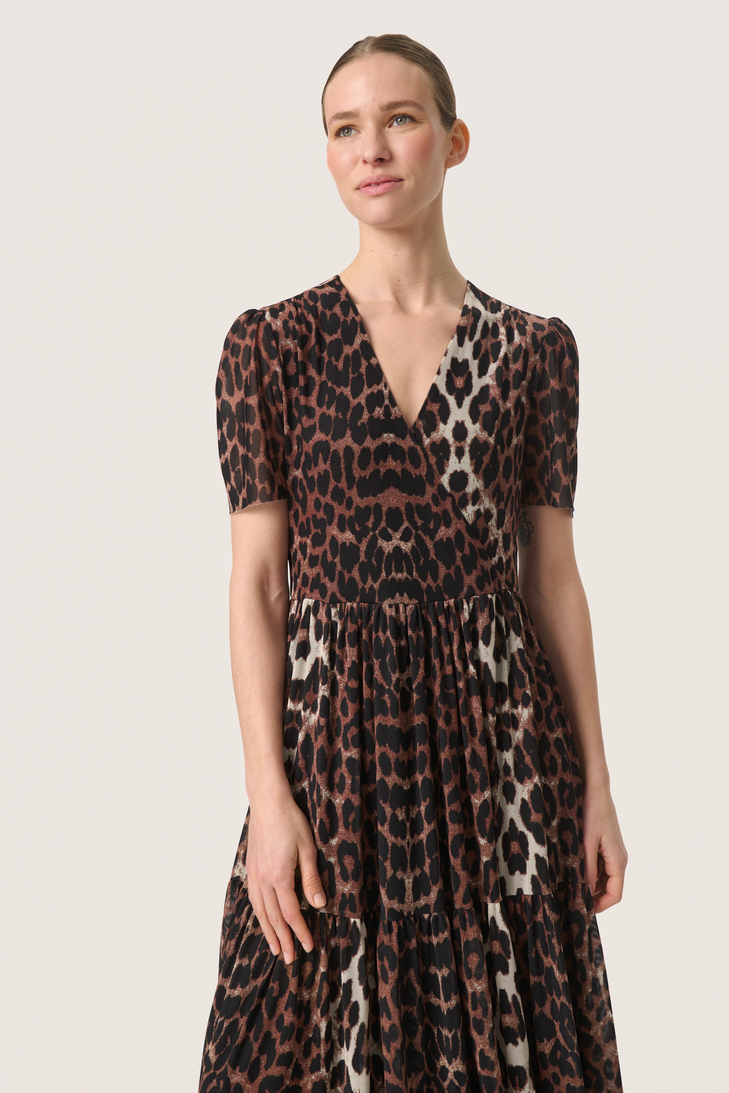 SLAldora Leopard Dress LOOKBOOK FRONT 30407615-303053