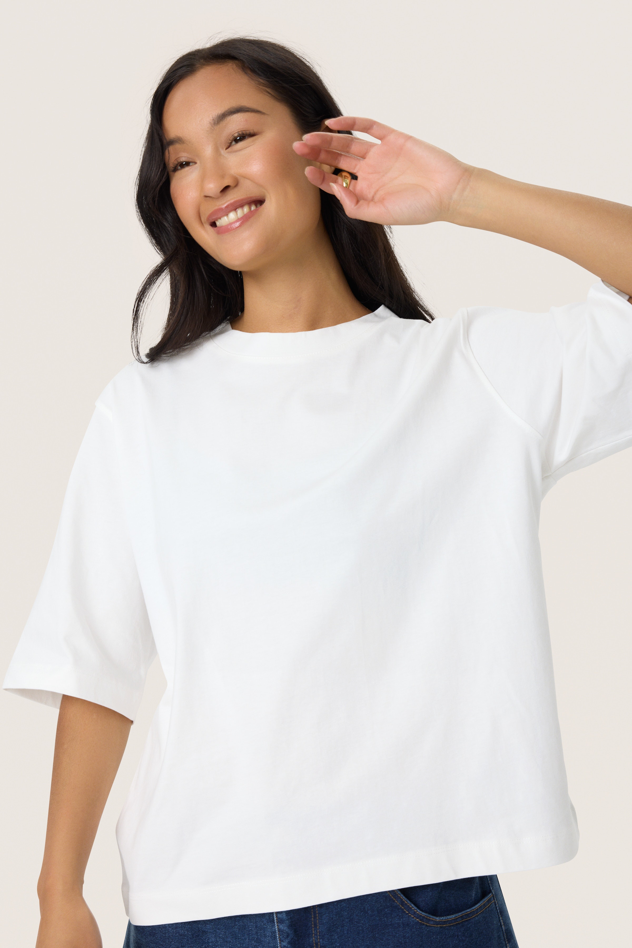 SLJina T-shirt LOOKBOOK FRONT 30408305-111001