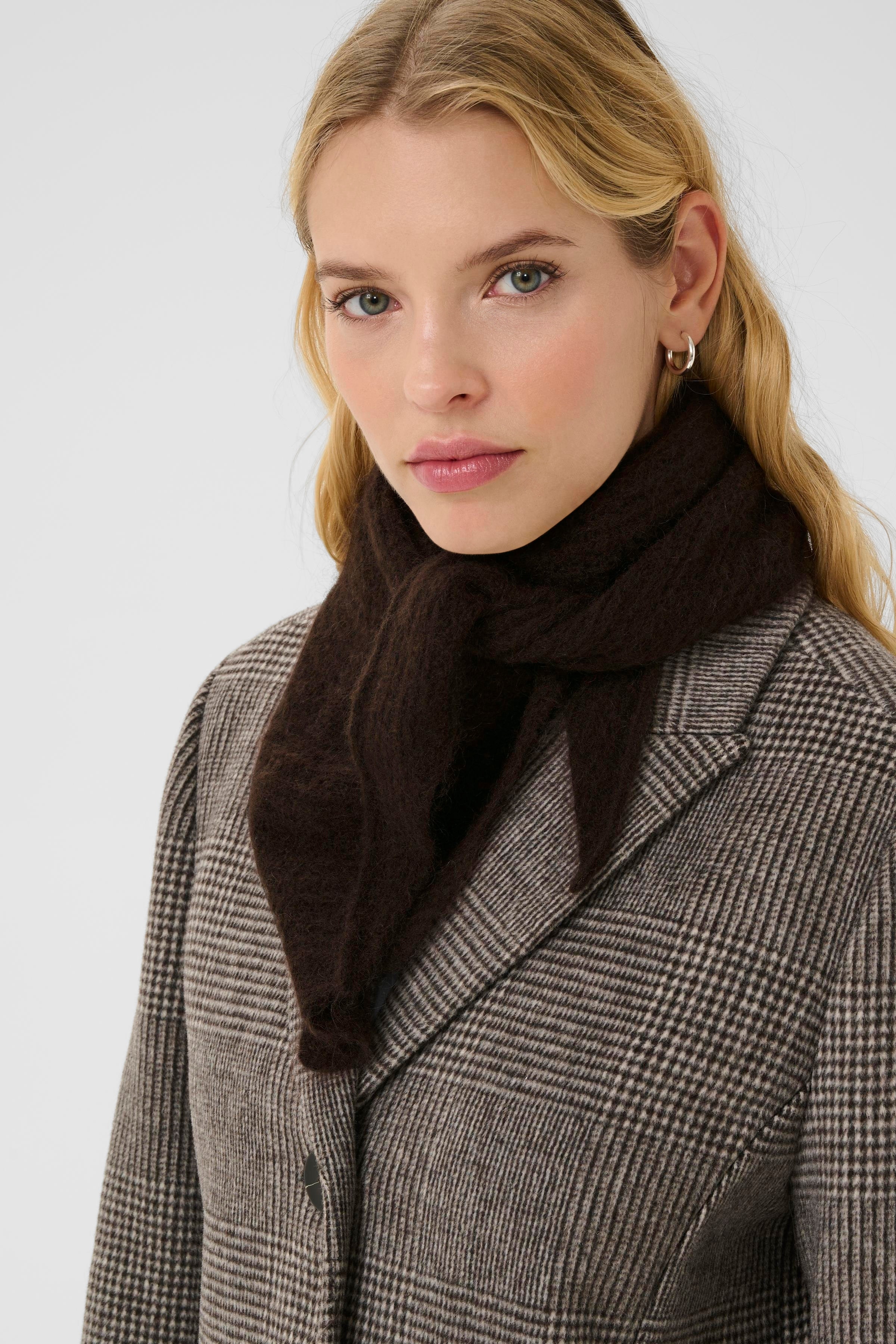 SizzePW Scarf LOOKBOOK DETAIL 30310083-1910181