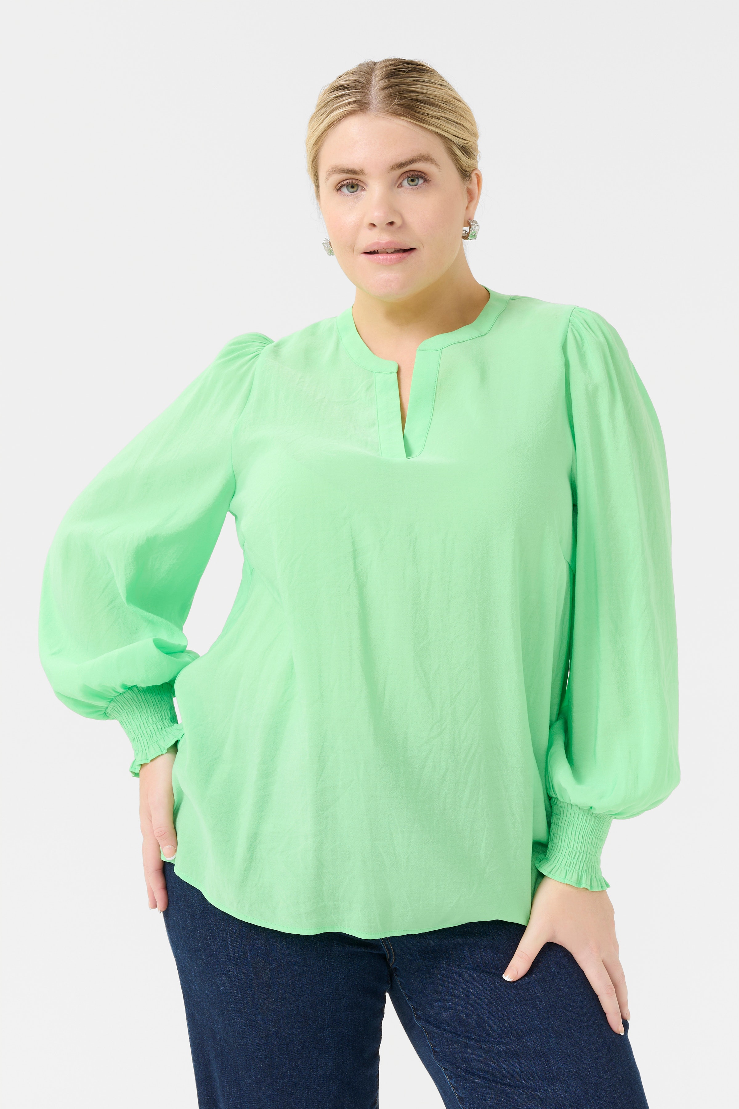 KCmirana Blouse LOOKBOOK FRONT 10582875-106896