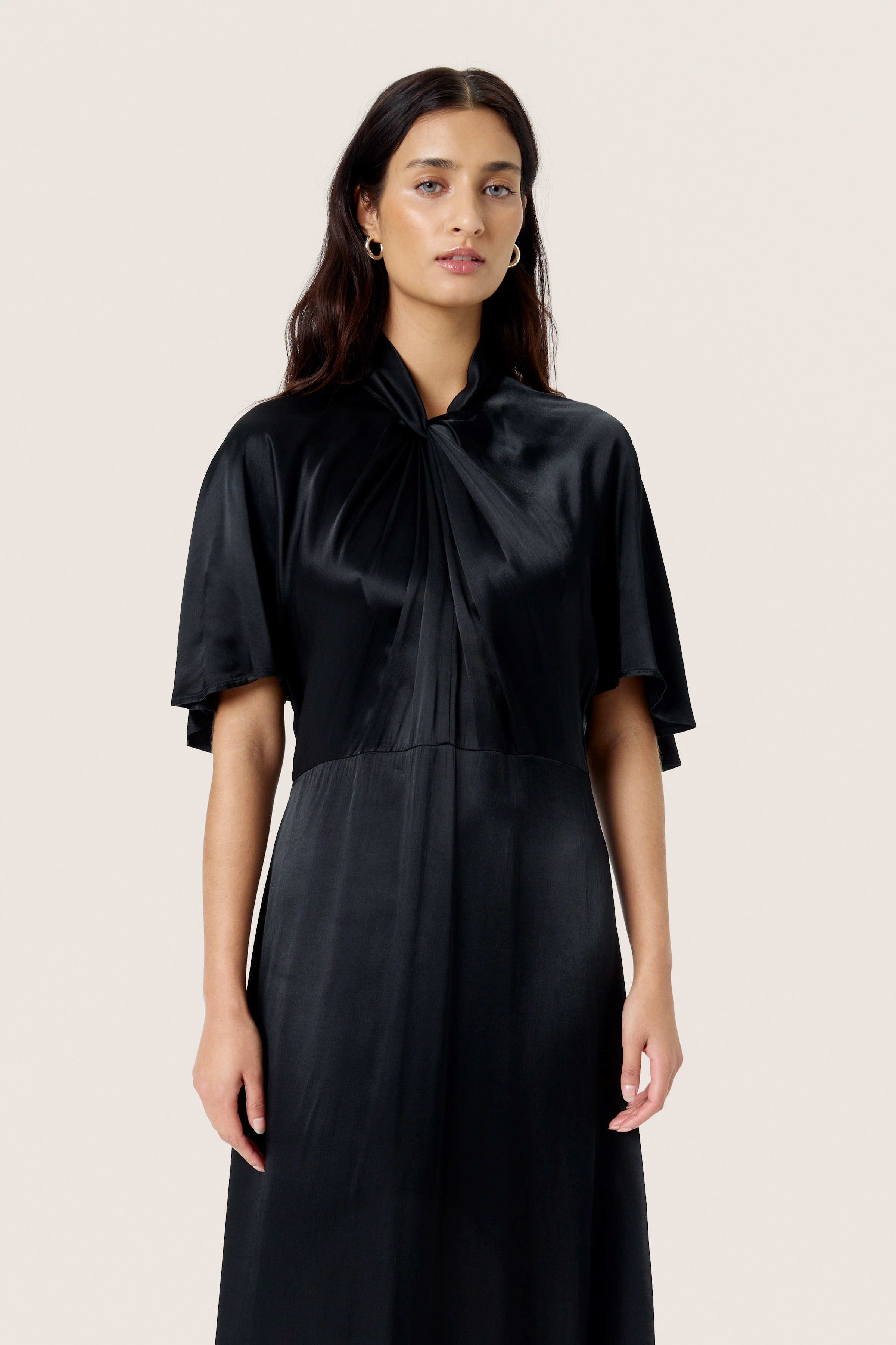 SLRiyan Kjole LOOKBOOK FRONT 30408636-194008