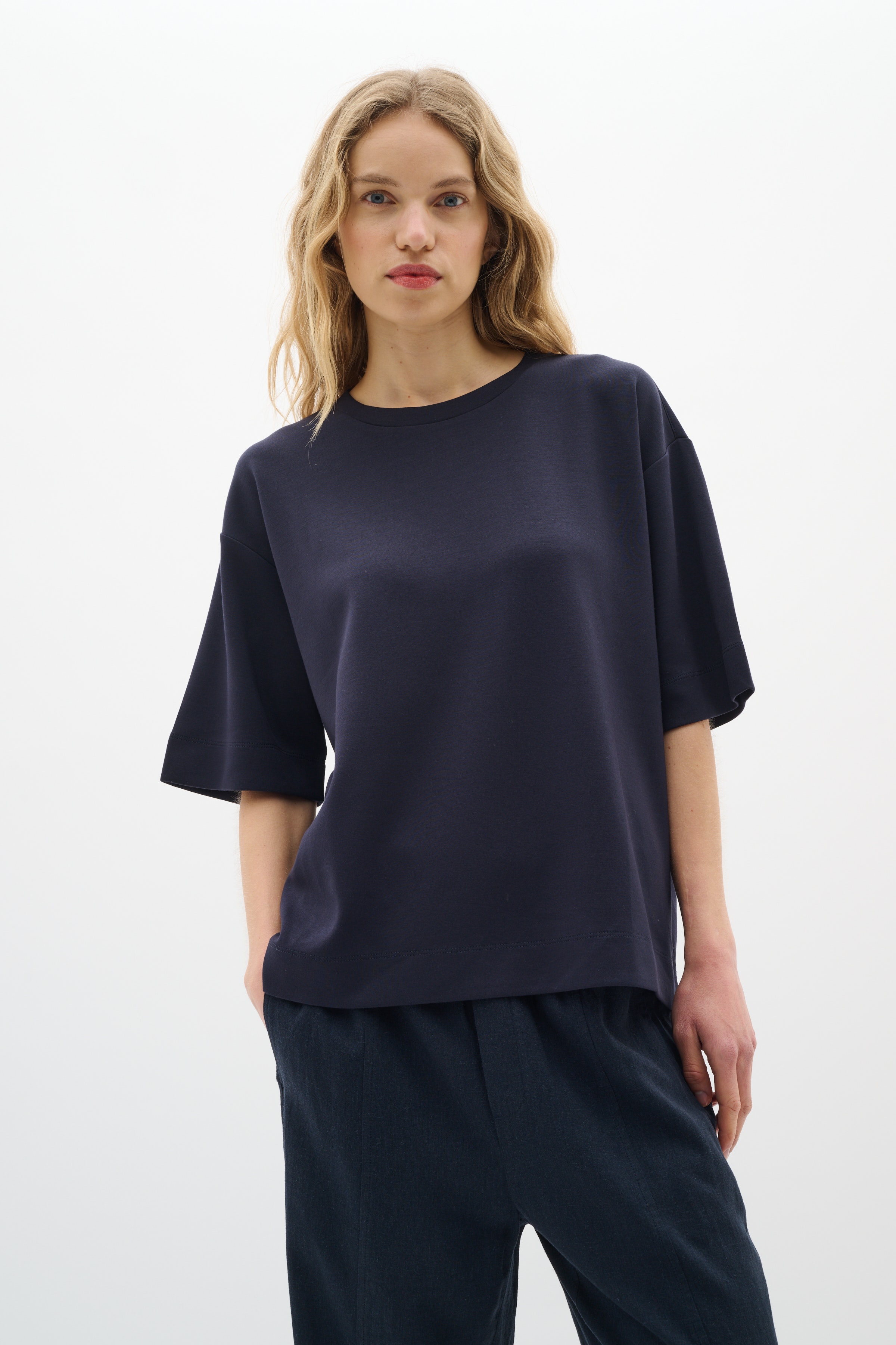 PannieIW Oversize T-shirt LOOKBOOK FRONT 30109225-300005