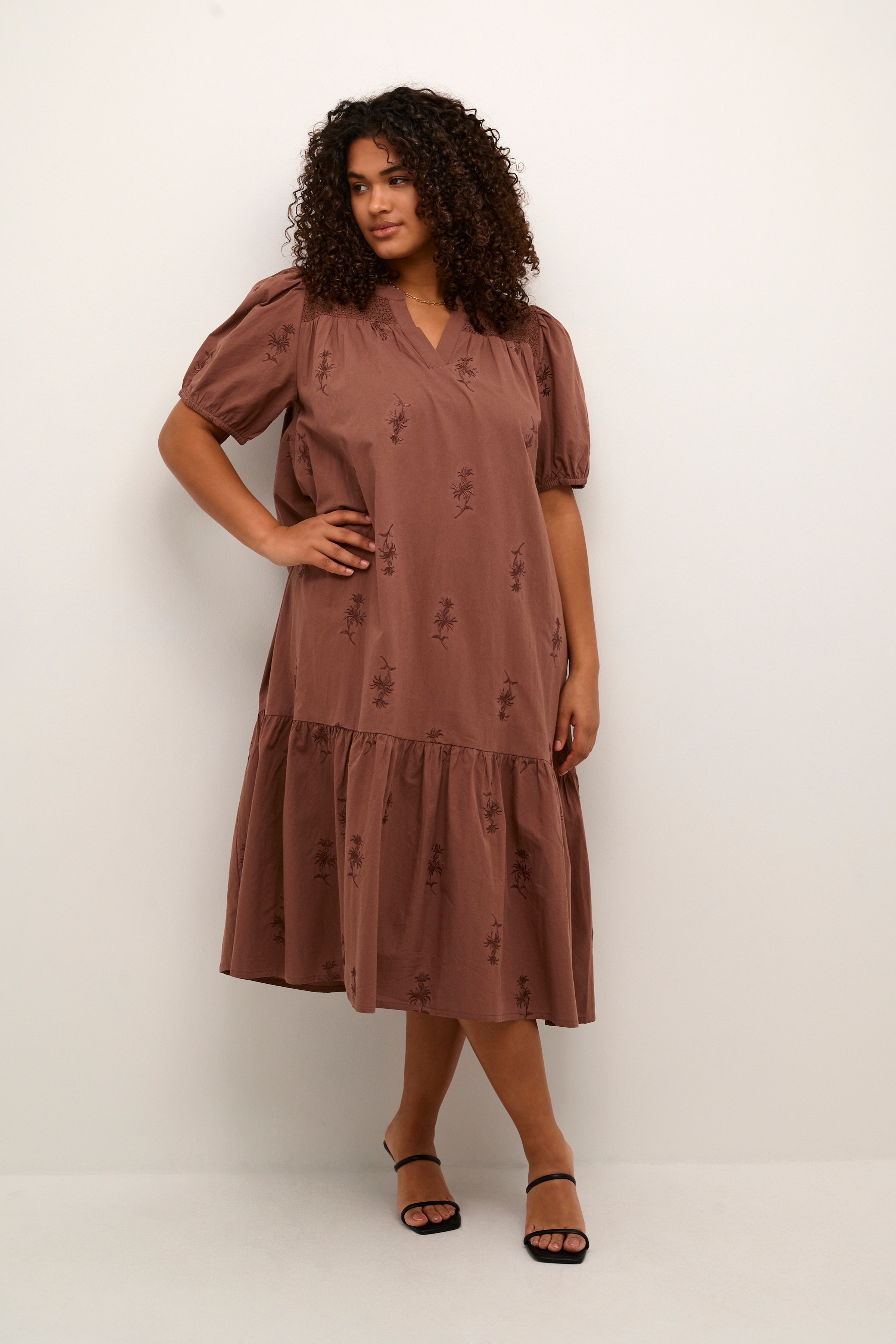 KCtory Jurk LOOKBOOK FRONT 10581626-181232