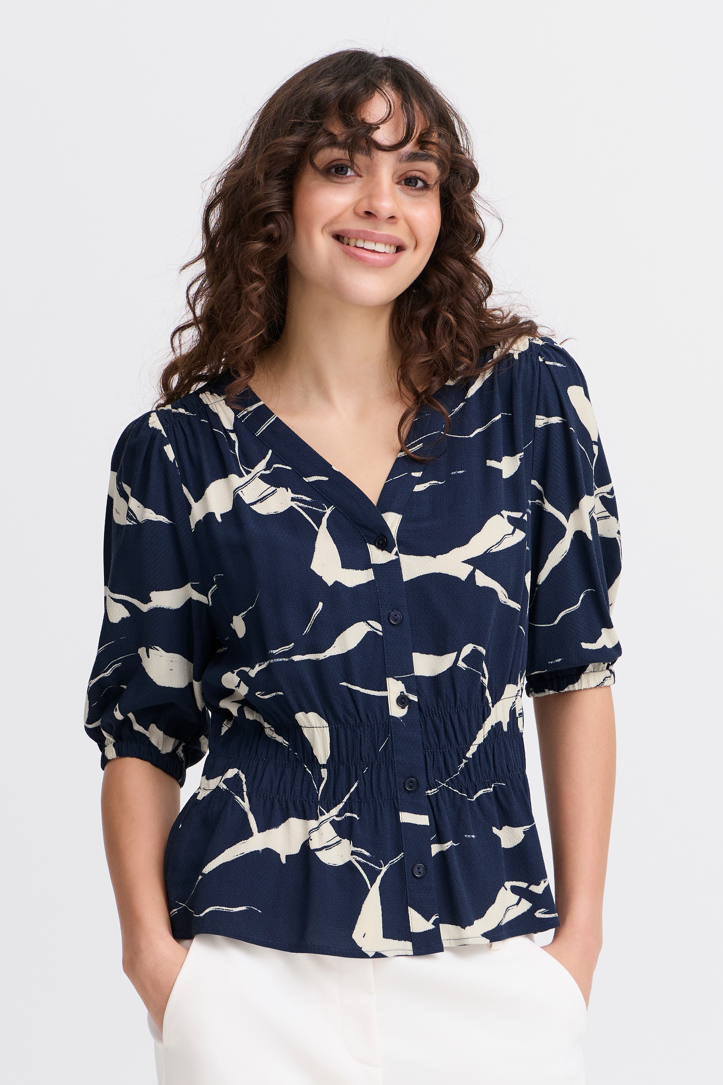 FRLALU Skjorte LOOKBOOK FRONT 20615416-204397