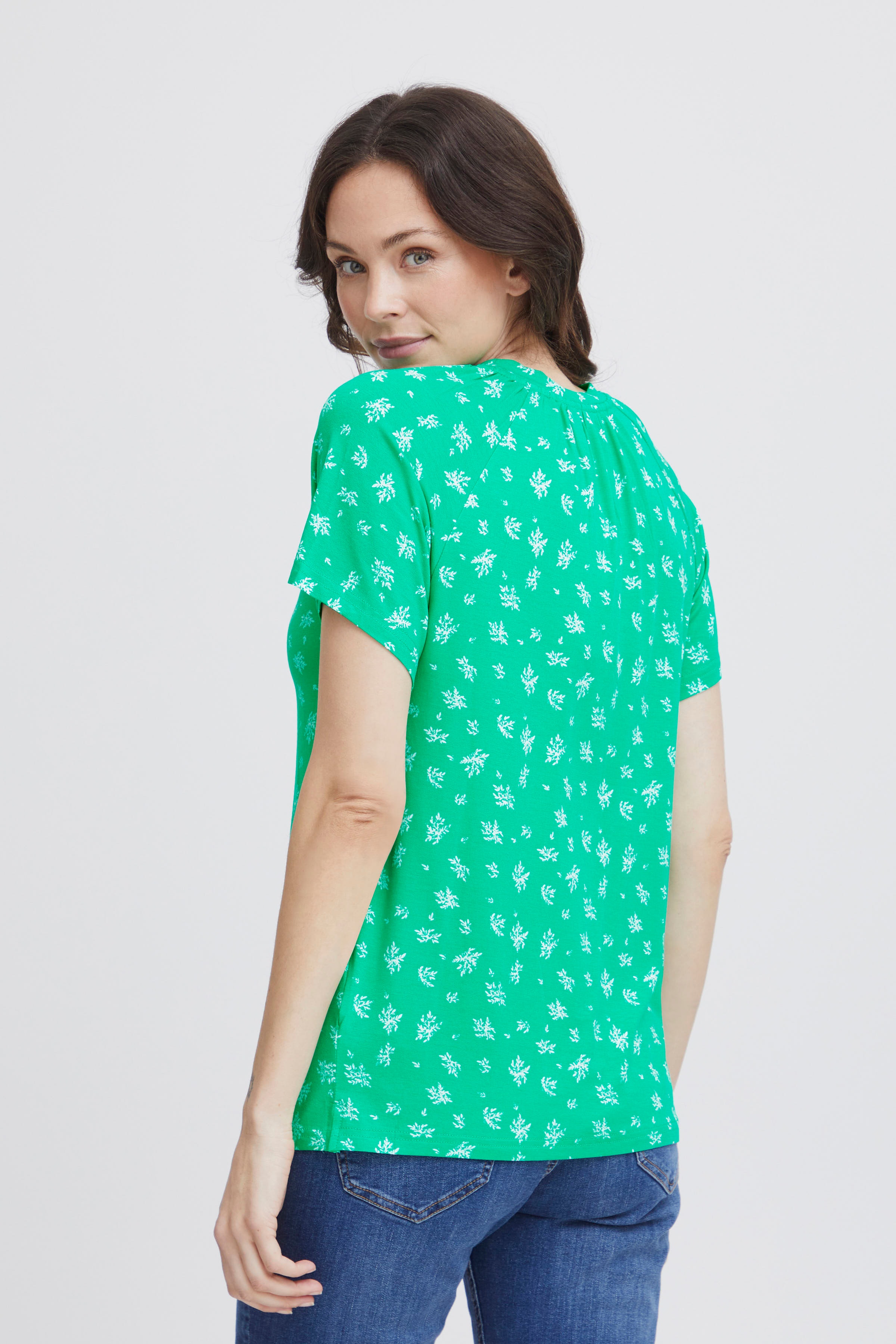 FRSANIE T-shirt LOOKBOOK FRONT 20614754-202818