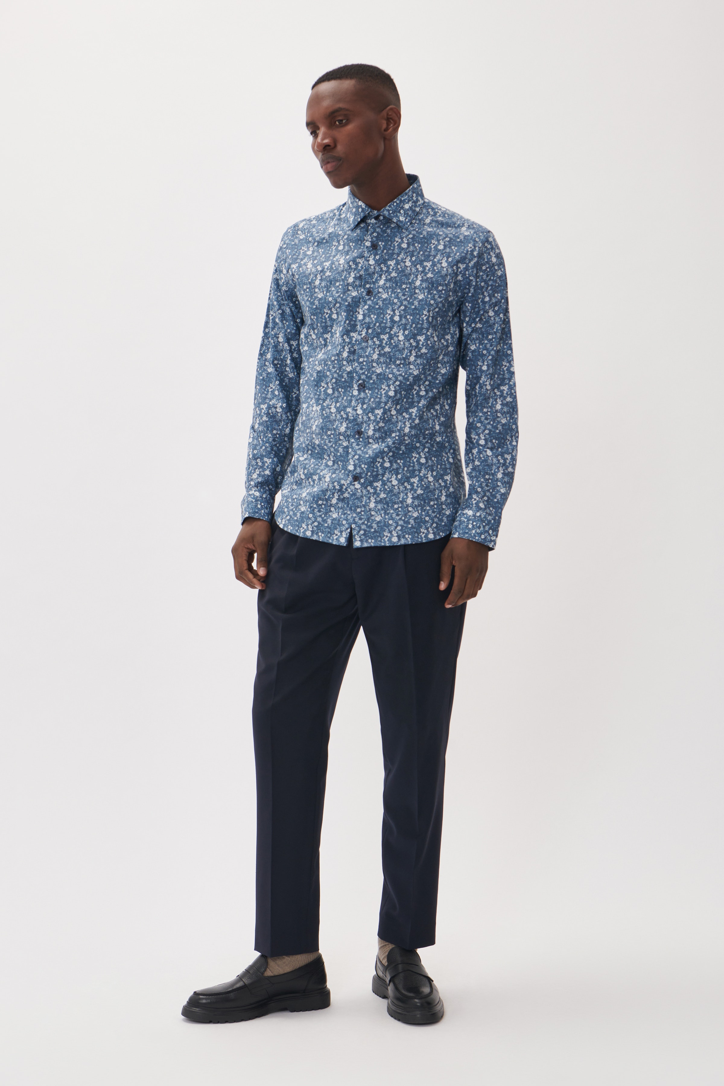 MAtrostol Shirt LOOKBOOK FRONT 30207166-194028