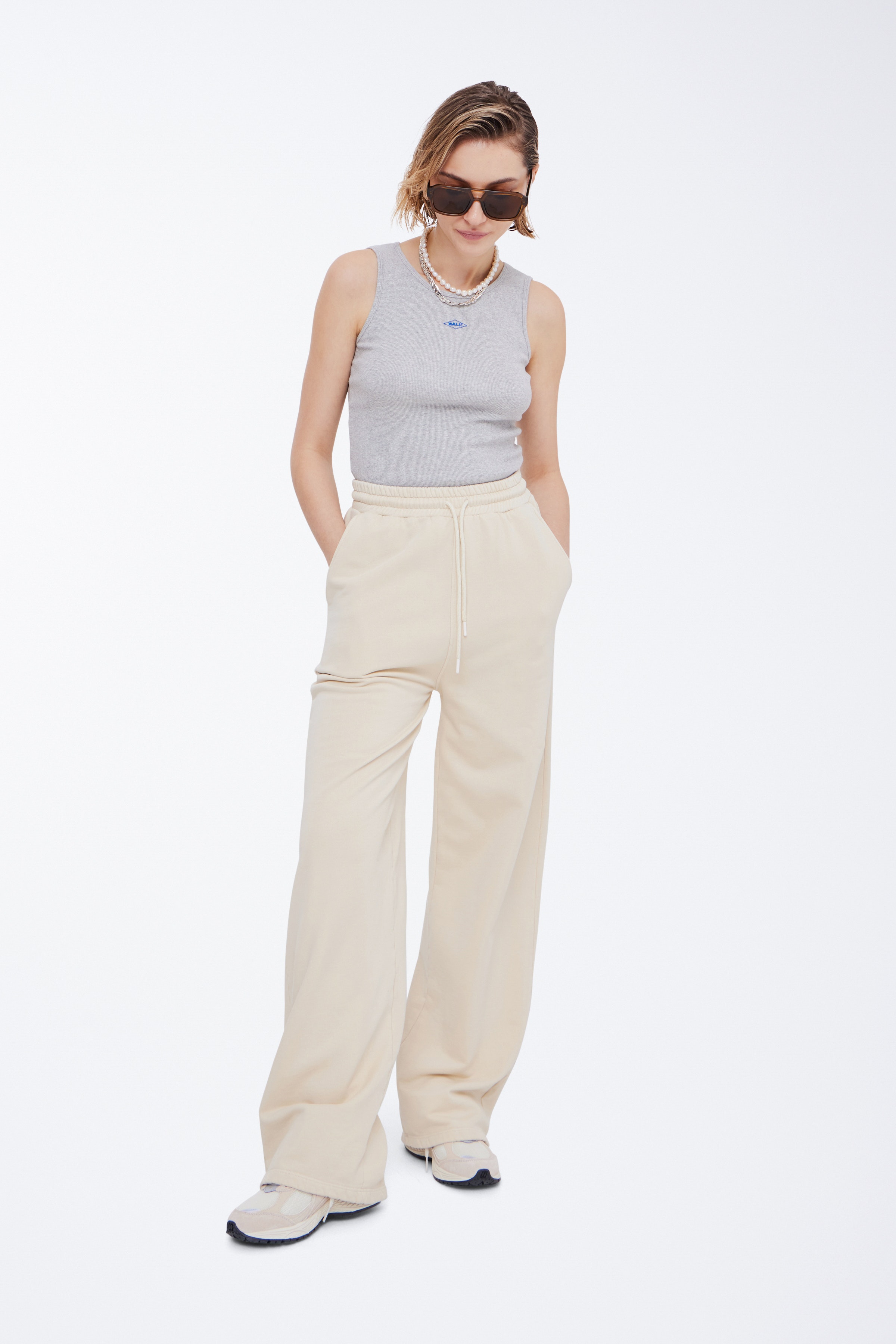 BASIMONA Trousers LOOKBOOK FRONT 50405061-120908