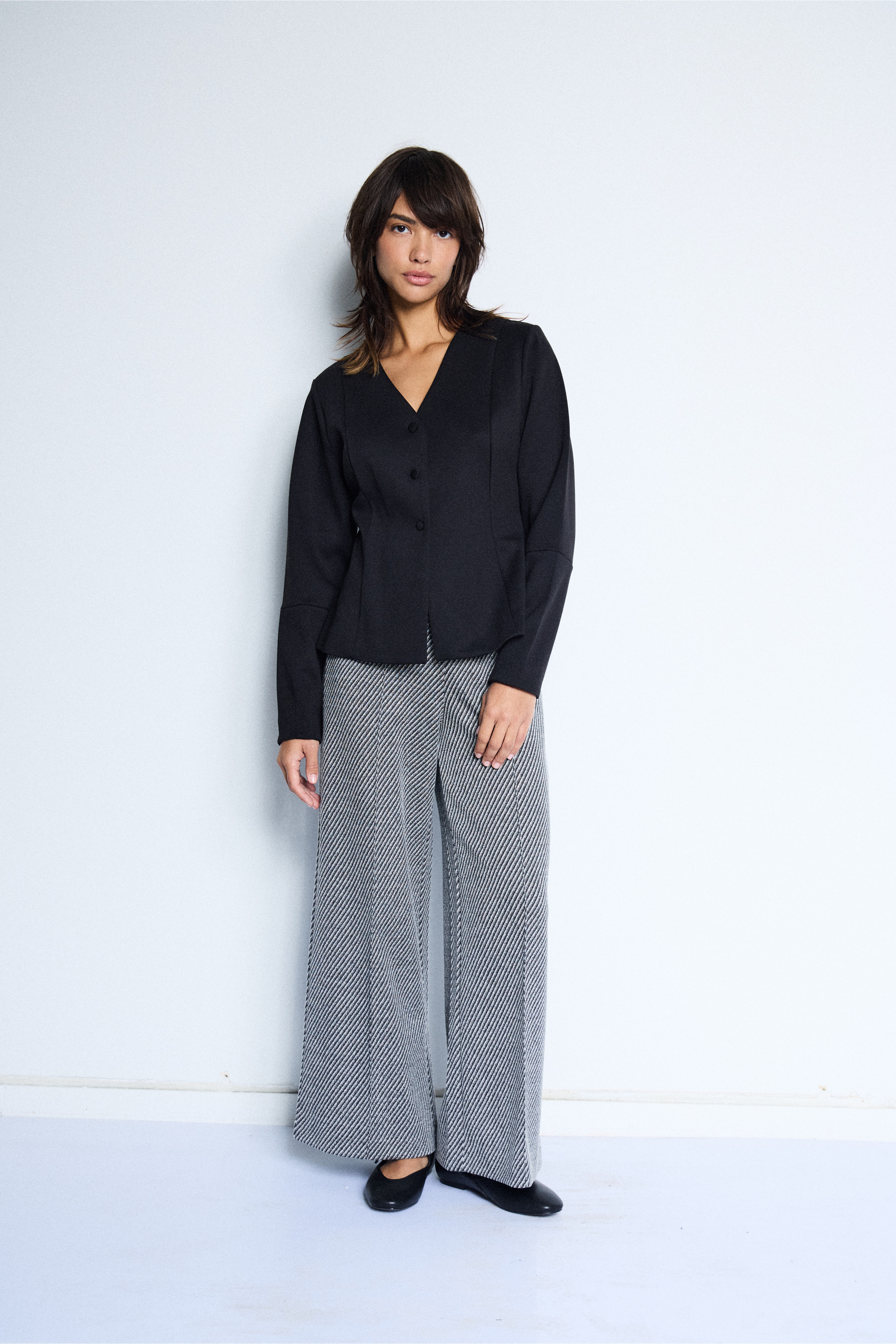 IHKATE Blazer LOCATION NONE 20125172-194008