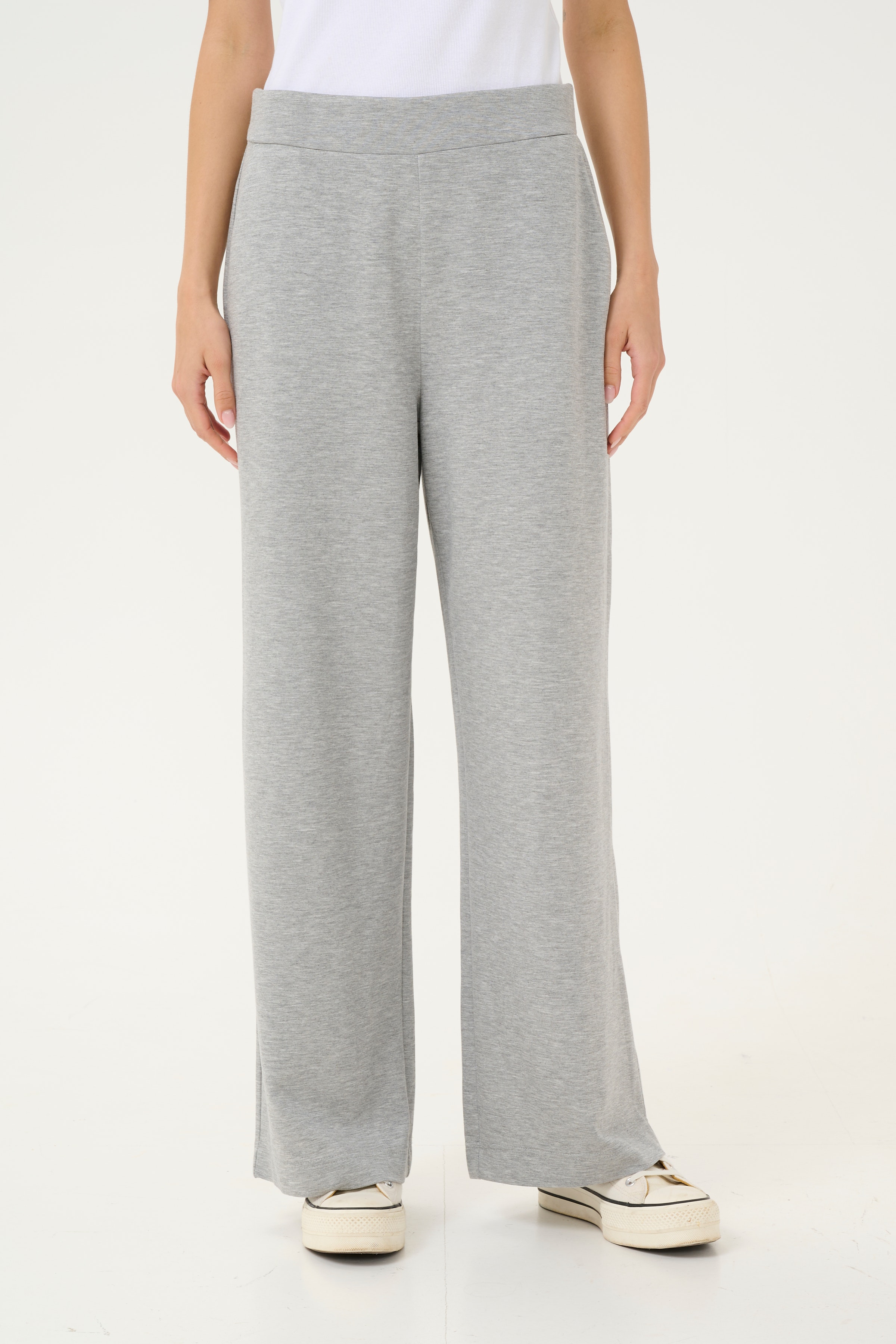 BPadona Bukser LOOKBOOK FRONT 10590858-100123B
