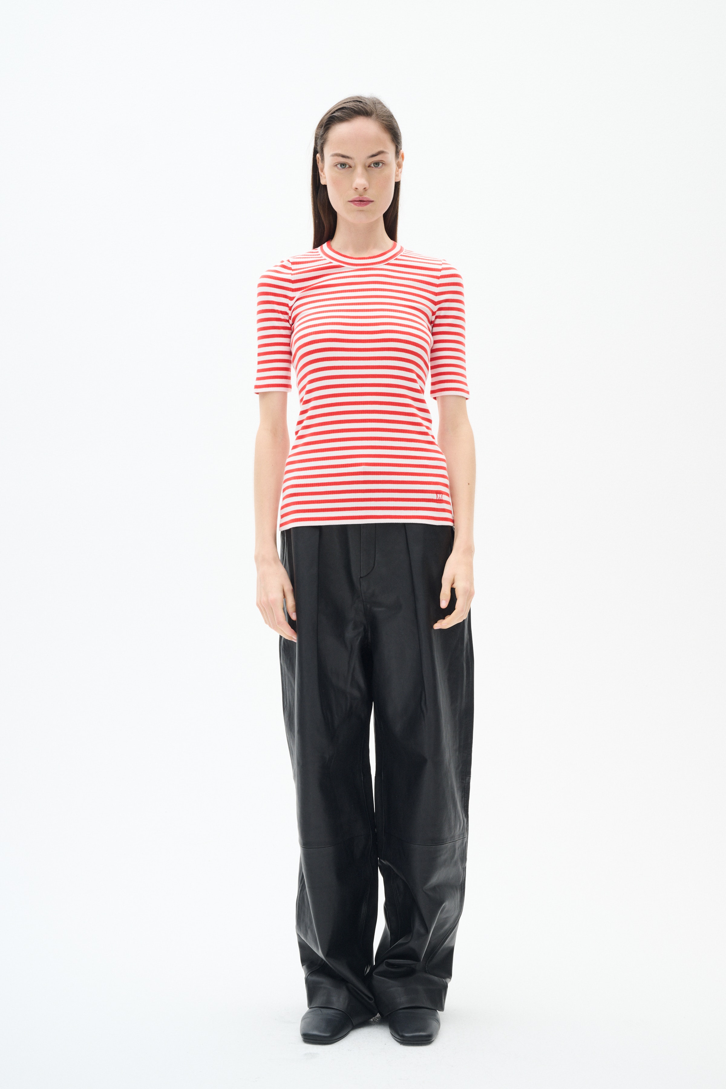 DagnaIW Striped T-shirt LOOKBOOK FRONT 30107269-300008