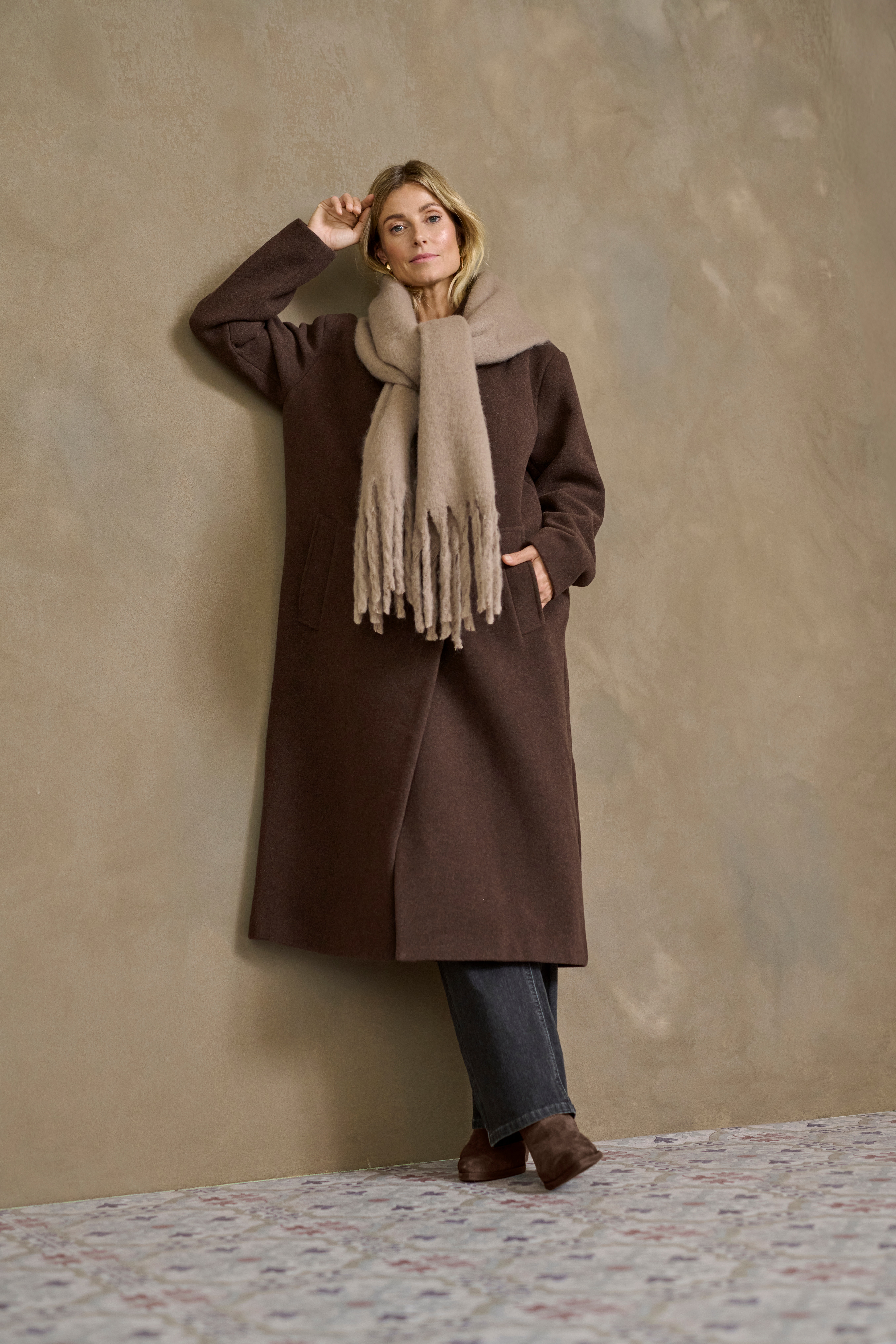 CRJamey Coat LOCATION NONE 10613877-191016
