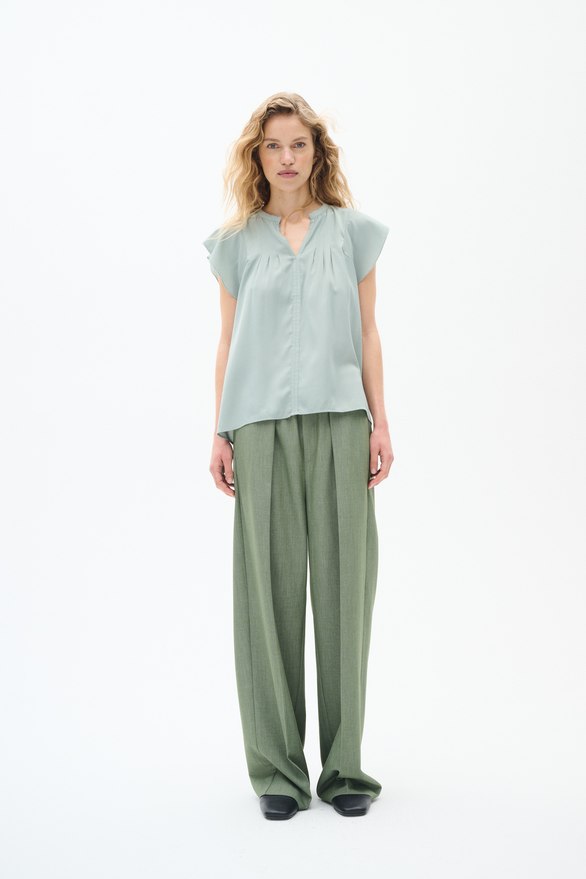 NaxaIW Byxor LOOKBOOK FRONT 30110180-1858061