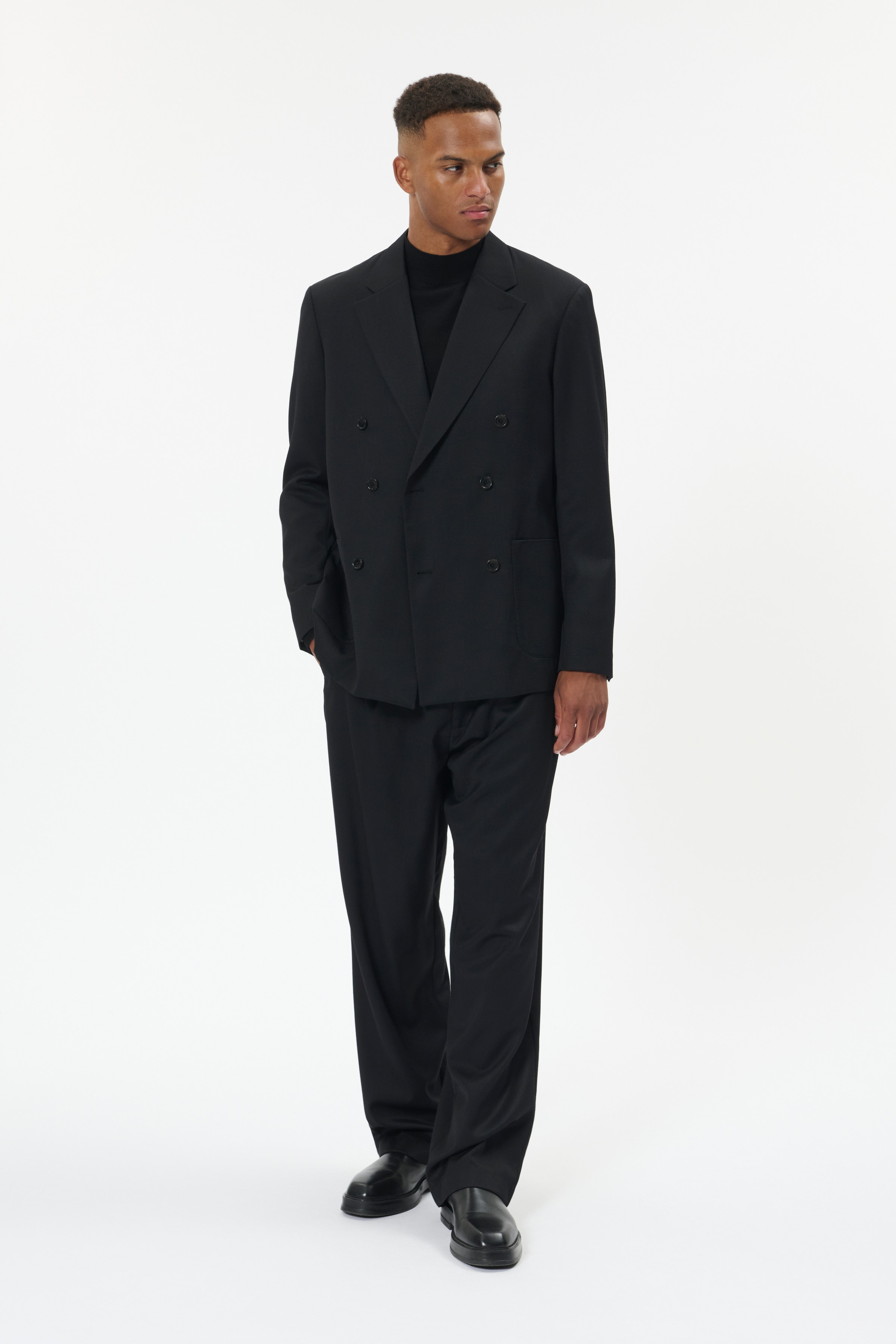 MAchino Bukser LOOKBOOK FRONT 30208810-300275