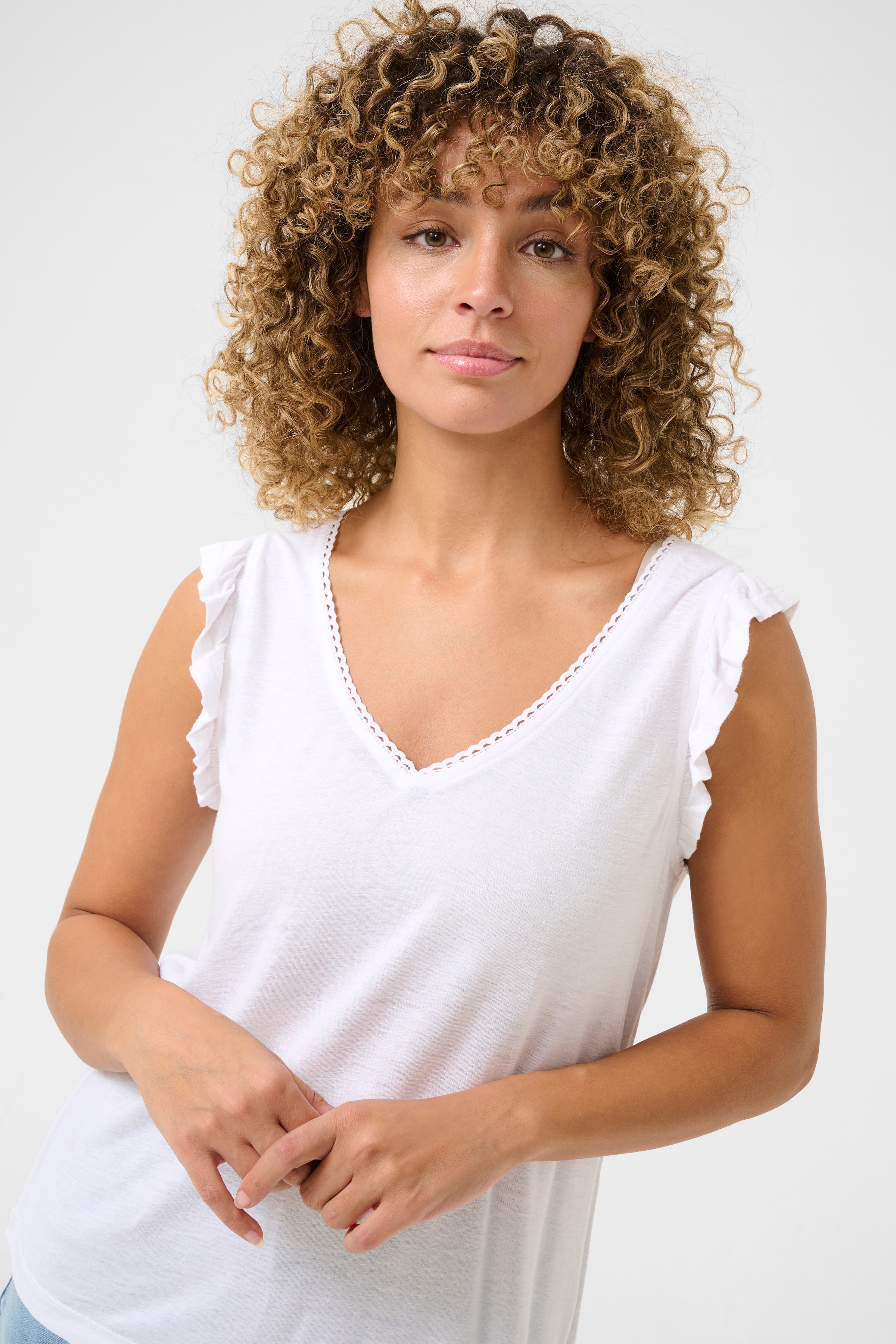 CRLuna Blouse LOOKBOOK DETAIL 10609810-110602