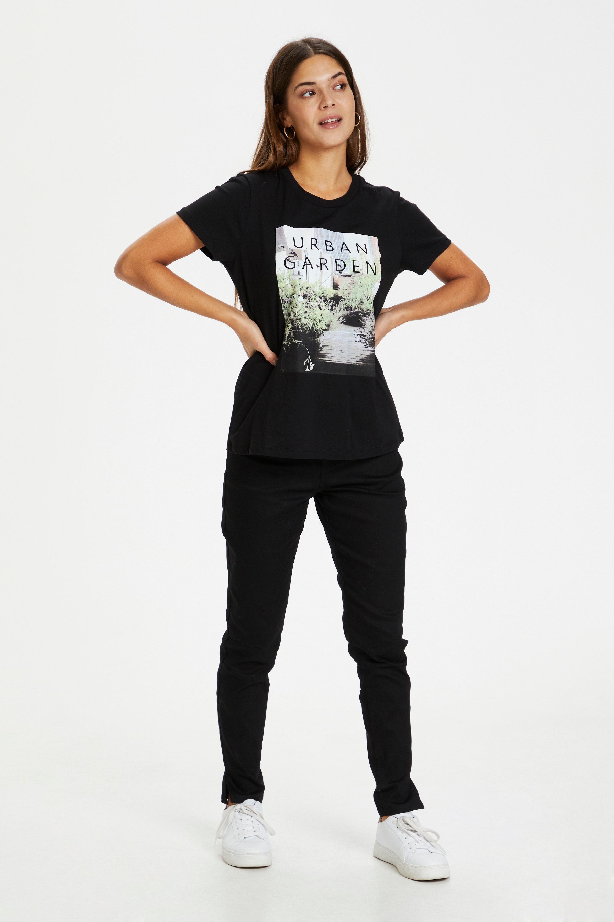 KAgarden T-shirt LOOKBOOK FRONT 10505627-100121