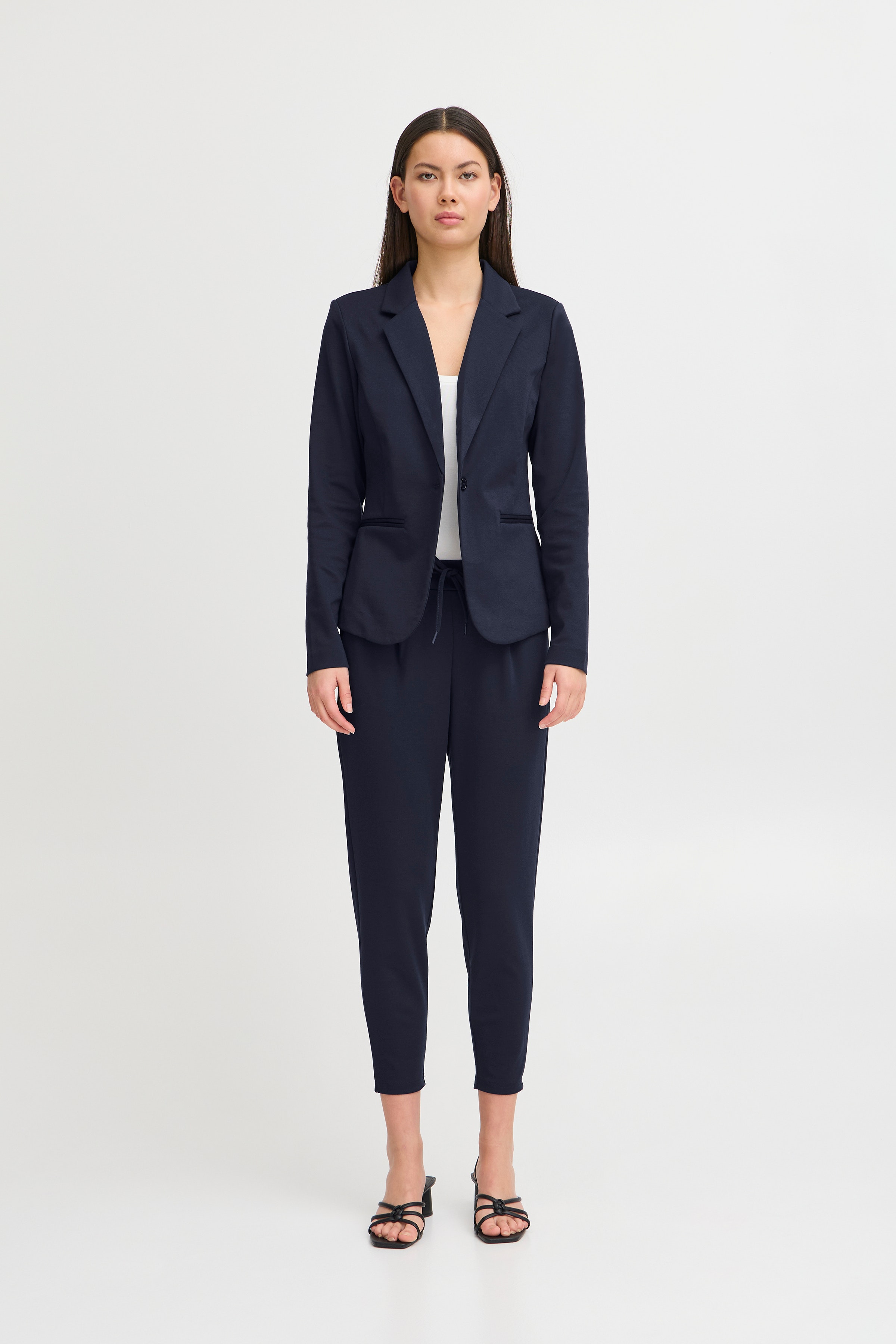 KATEIH BUKSE - CROPPED  LOOKBOOK FRONT 20104757-14044