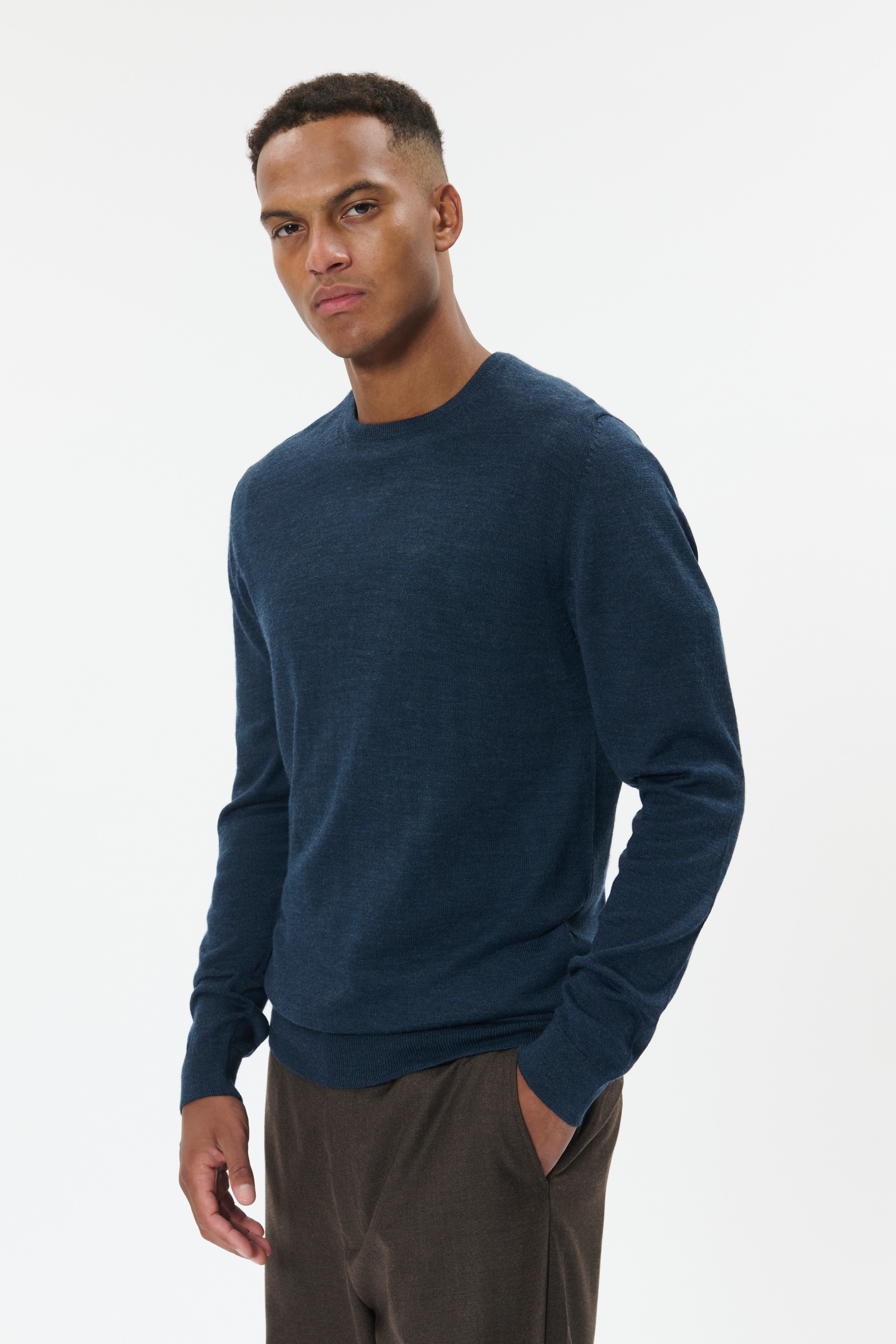 MAPetro Pullover LOOKBOOK FRONT 30208832-194028