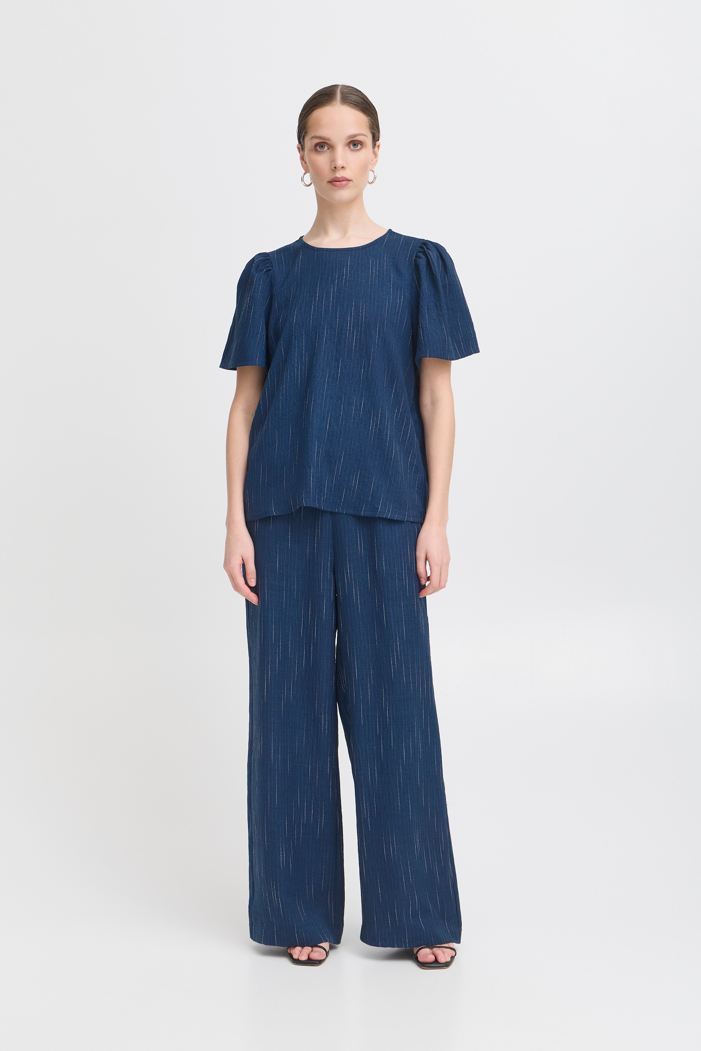 IXREMI T-shirt LOOKBOOK FRONT 20123697-205320