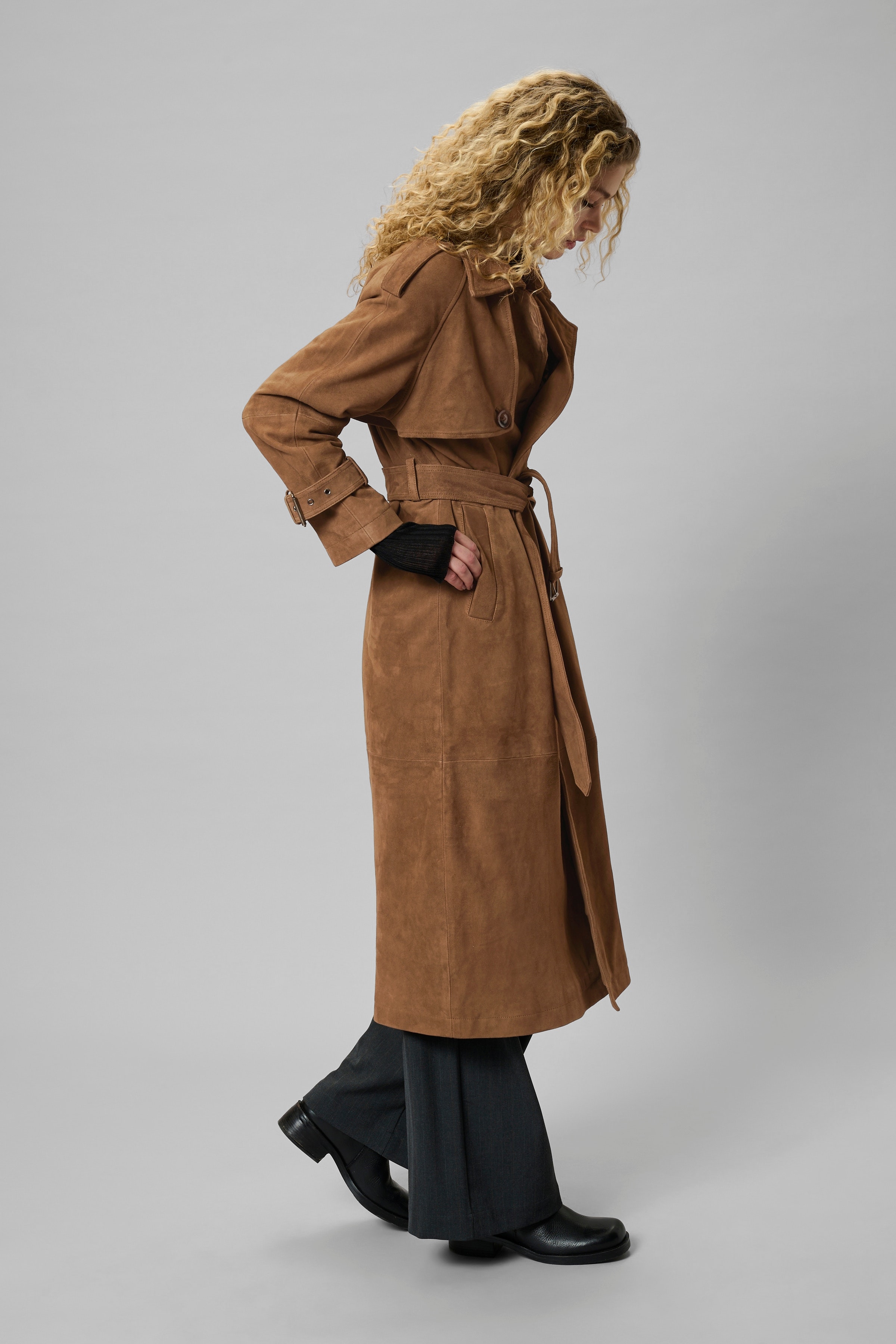 TaraMW Mockatrenchcoat LOOKBOOK FRONT 10704830-108673