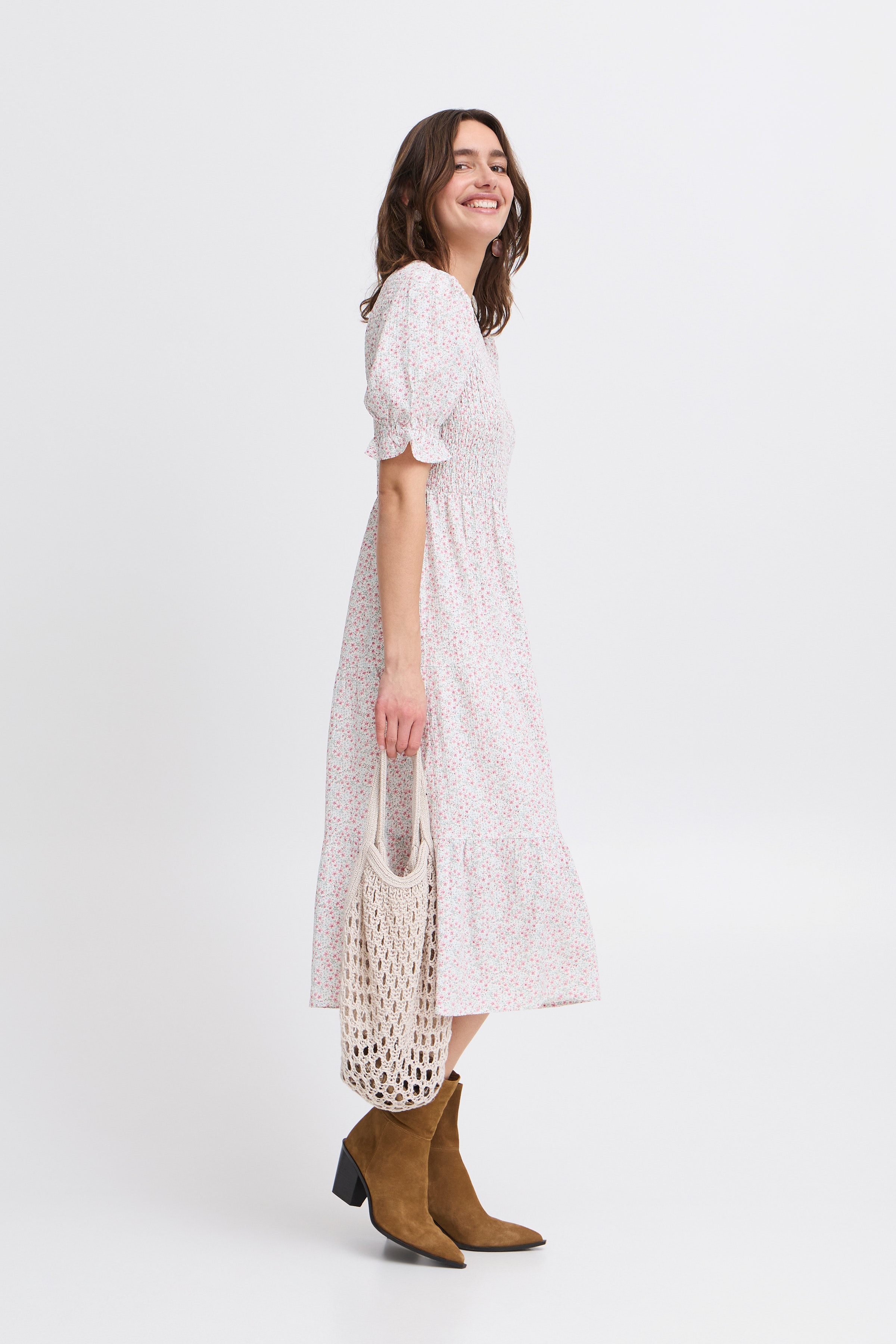 BYFEMKE Kjole LOOKBOOK FRONT 20817222-204349